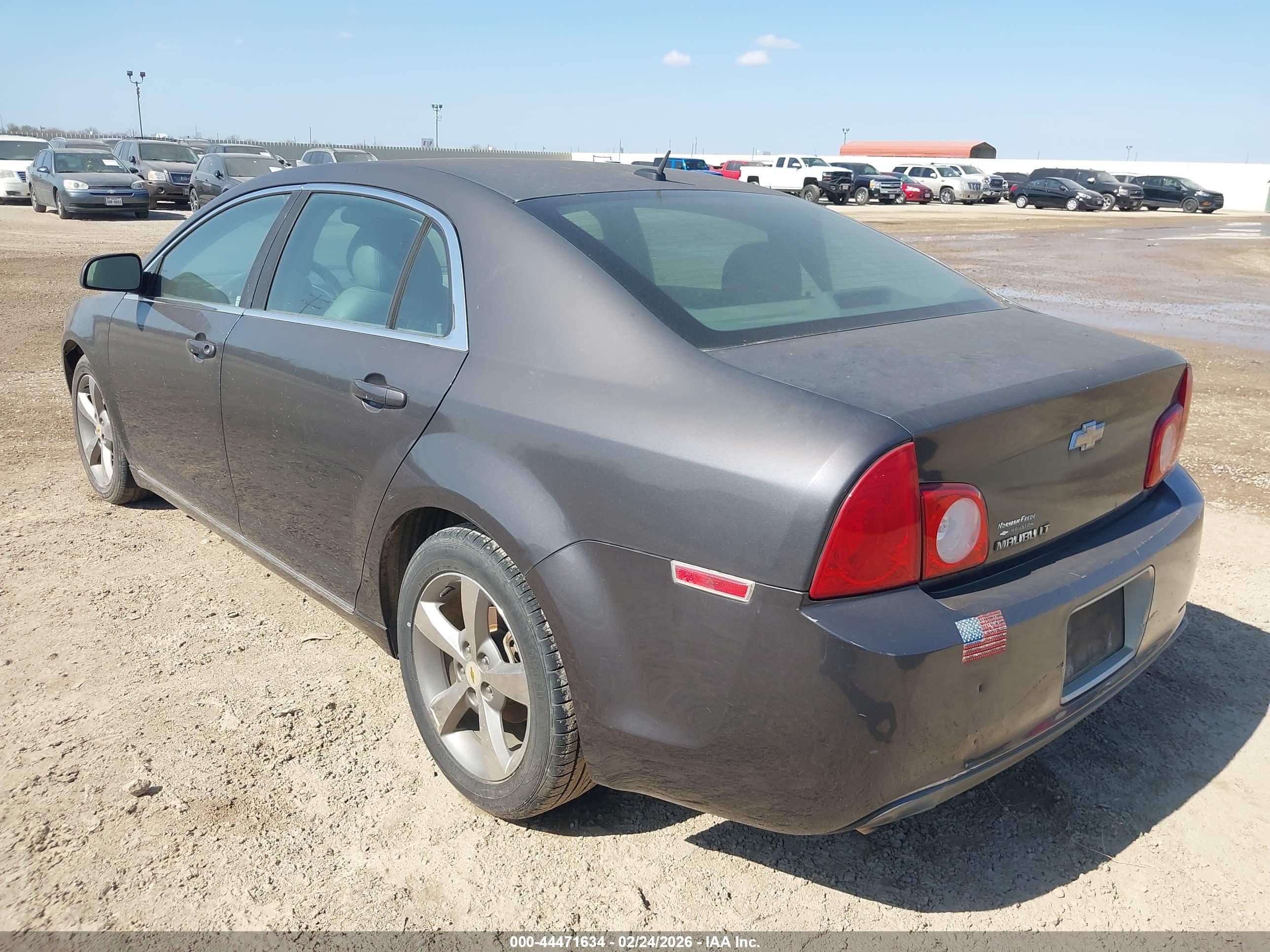 CHEVROLET MALIBU image 3