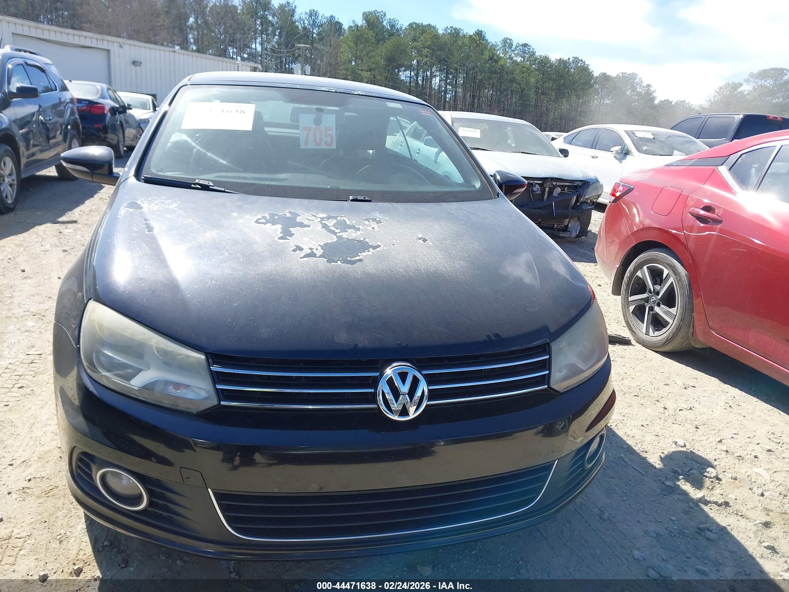 VOLKSWAGEN EOS image 6