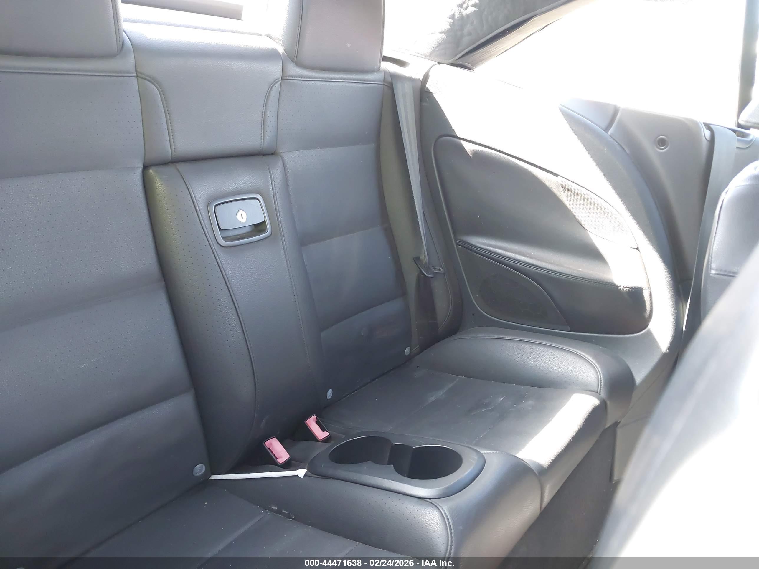 VOLKSWAGEN EOS image 8