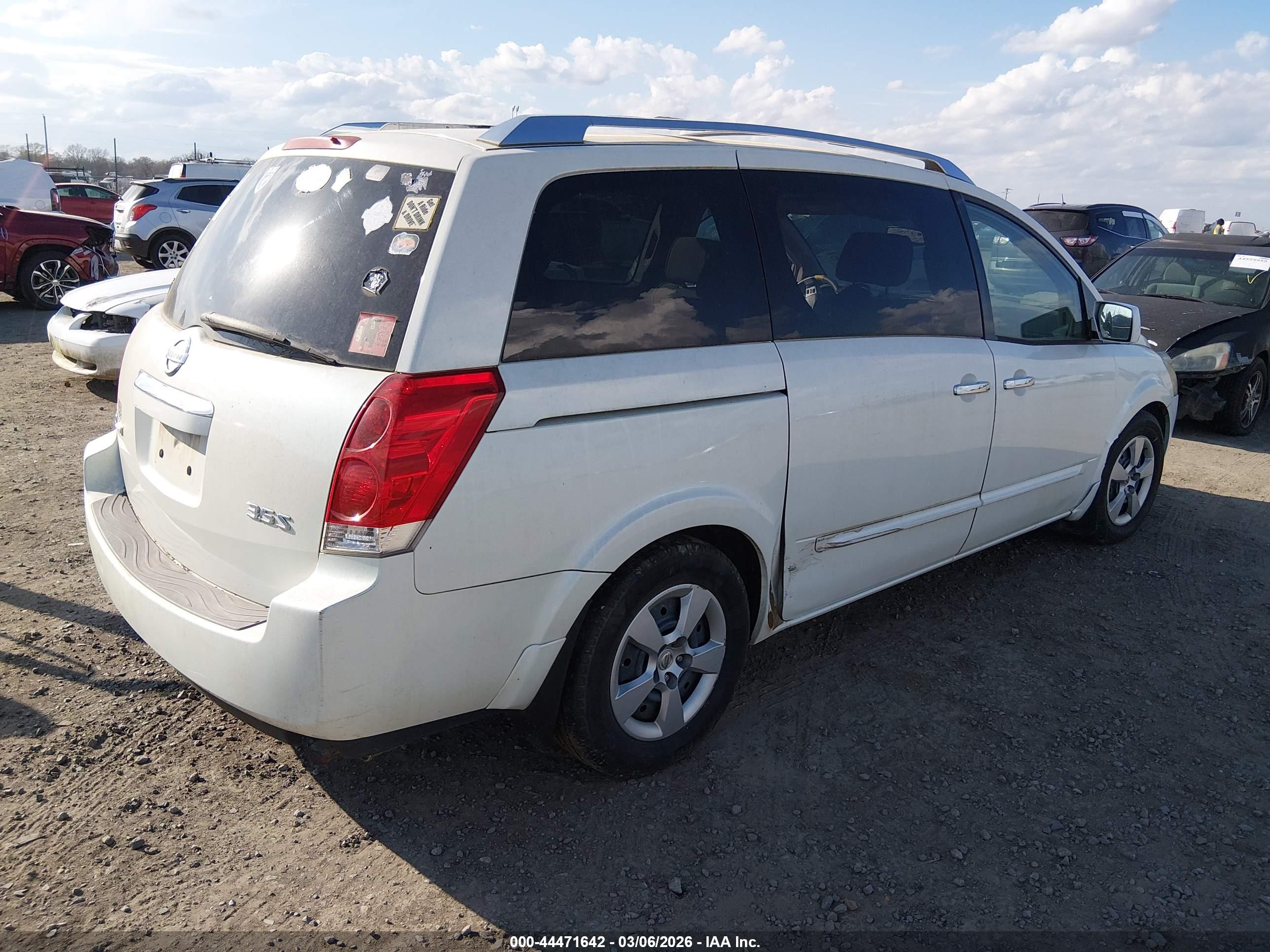 NISSAN QUEST image 4