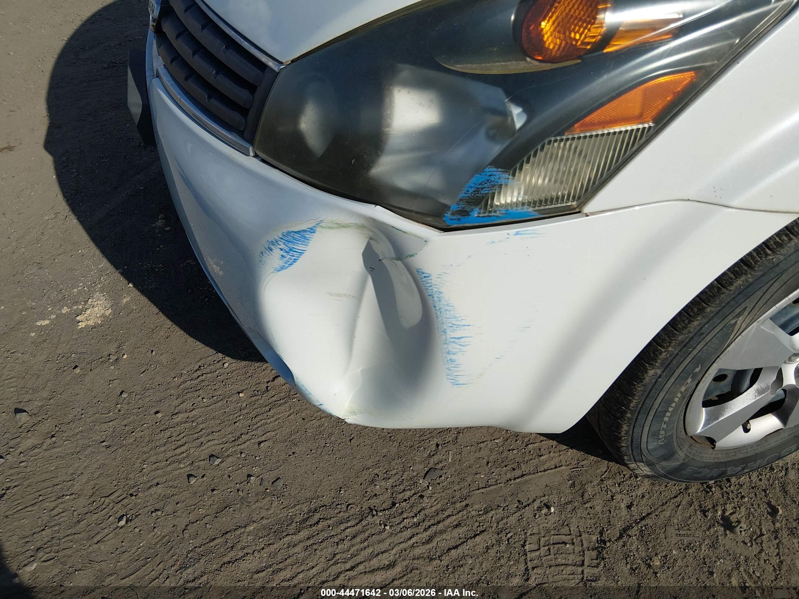 NISSAN QUEST image 6