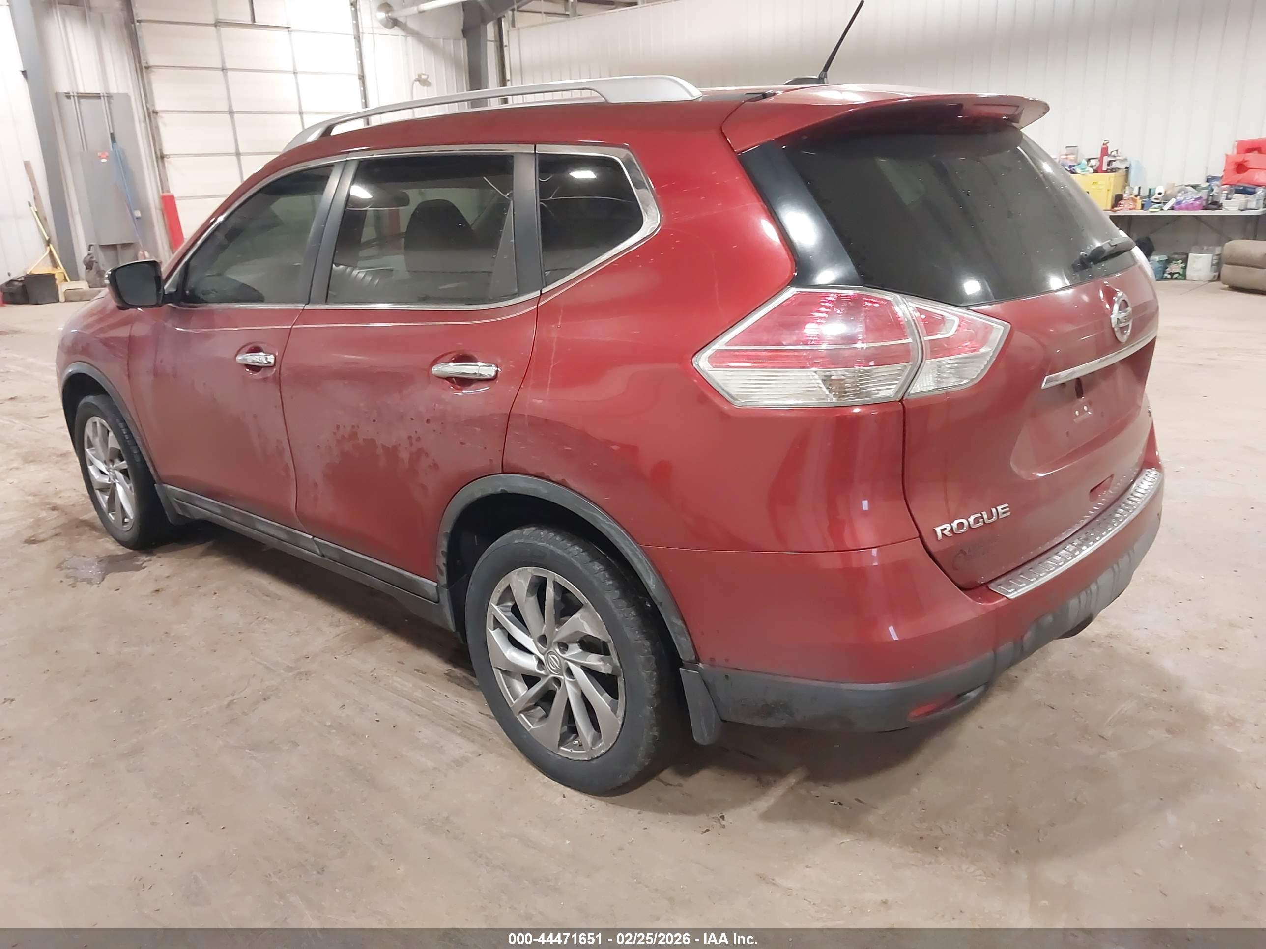 NISSAN ROGUE image 3