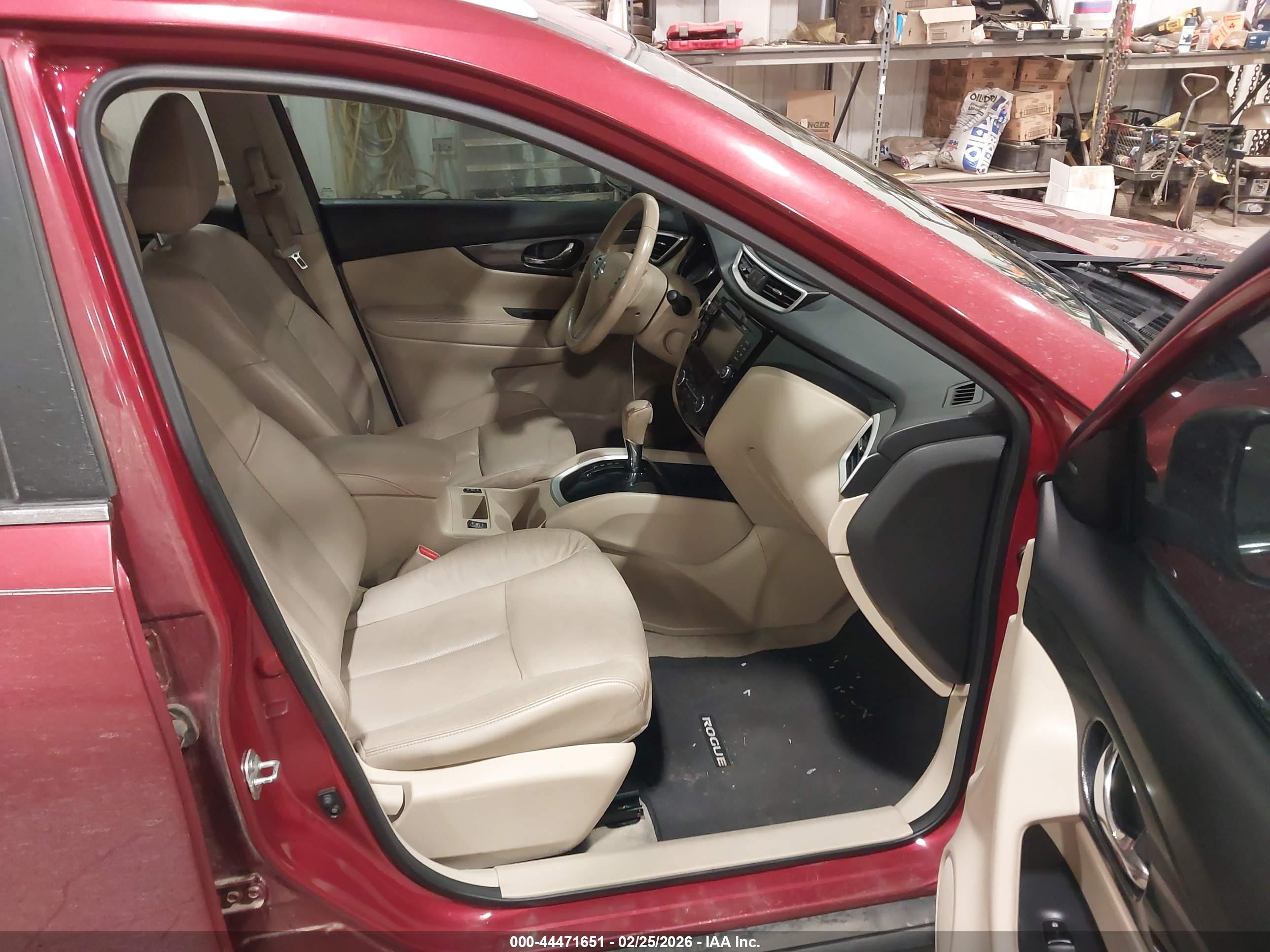 NISSAN ROGUE image 5