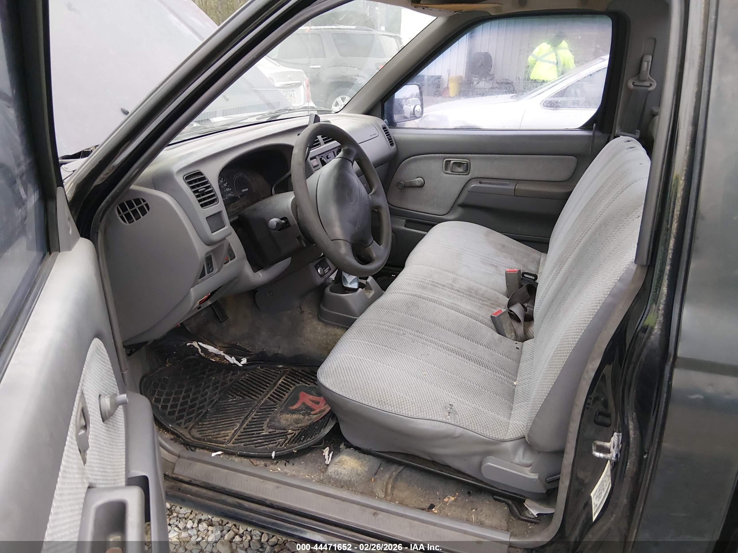 NISSAN FRONTIER image 5