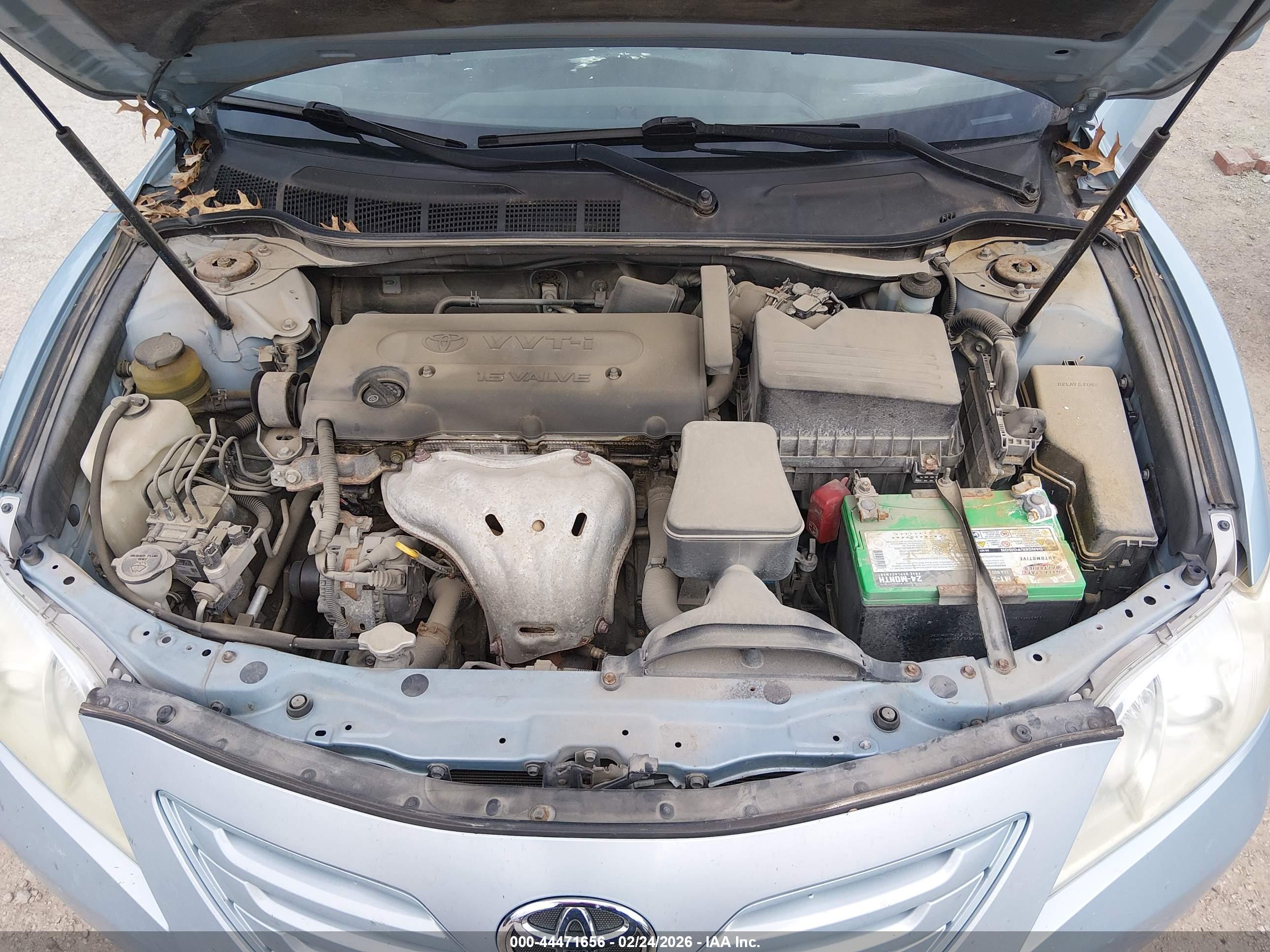 TOYOTA CAMRY image 10
