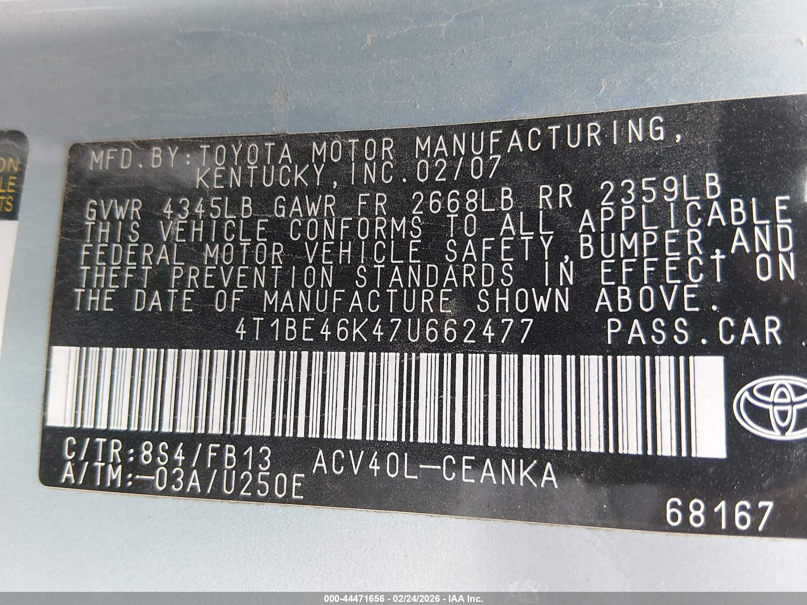 TOYOTA CAMRY image 9