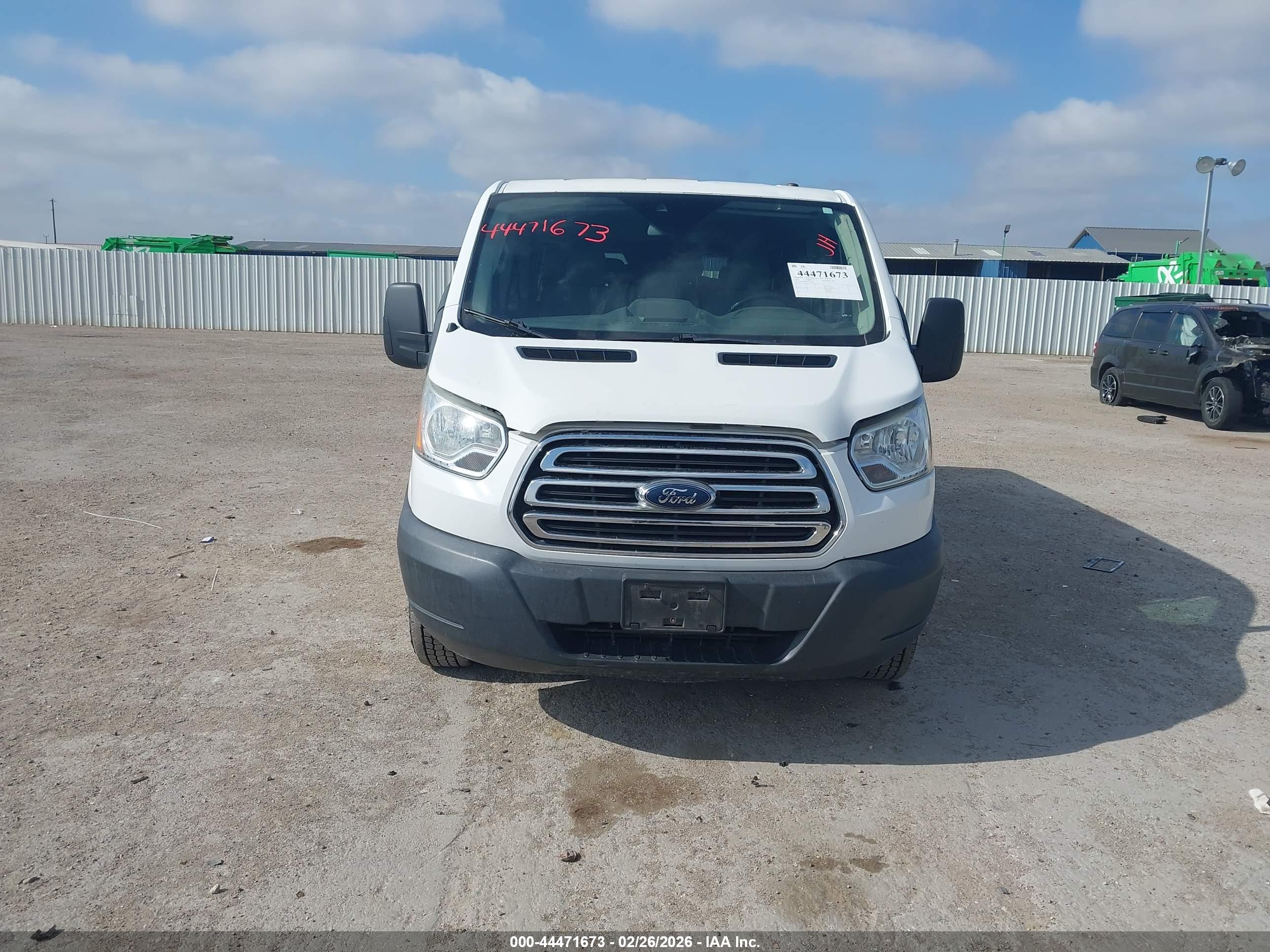 FORD TRANSIT-350 image 6