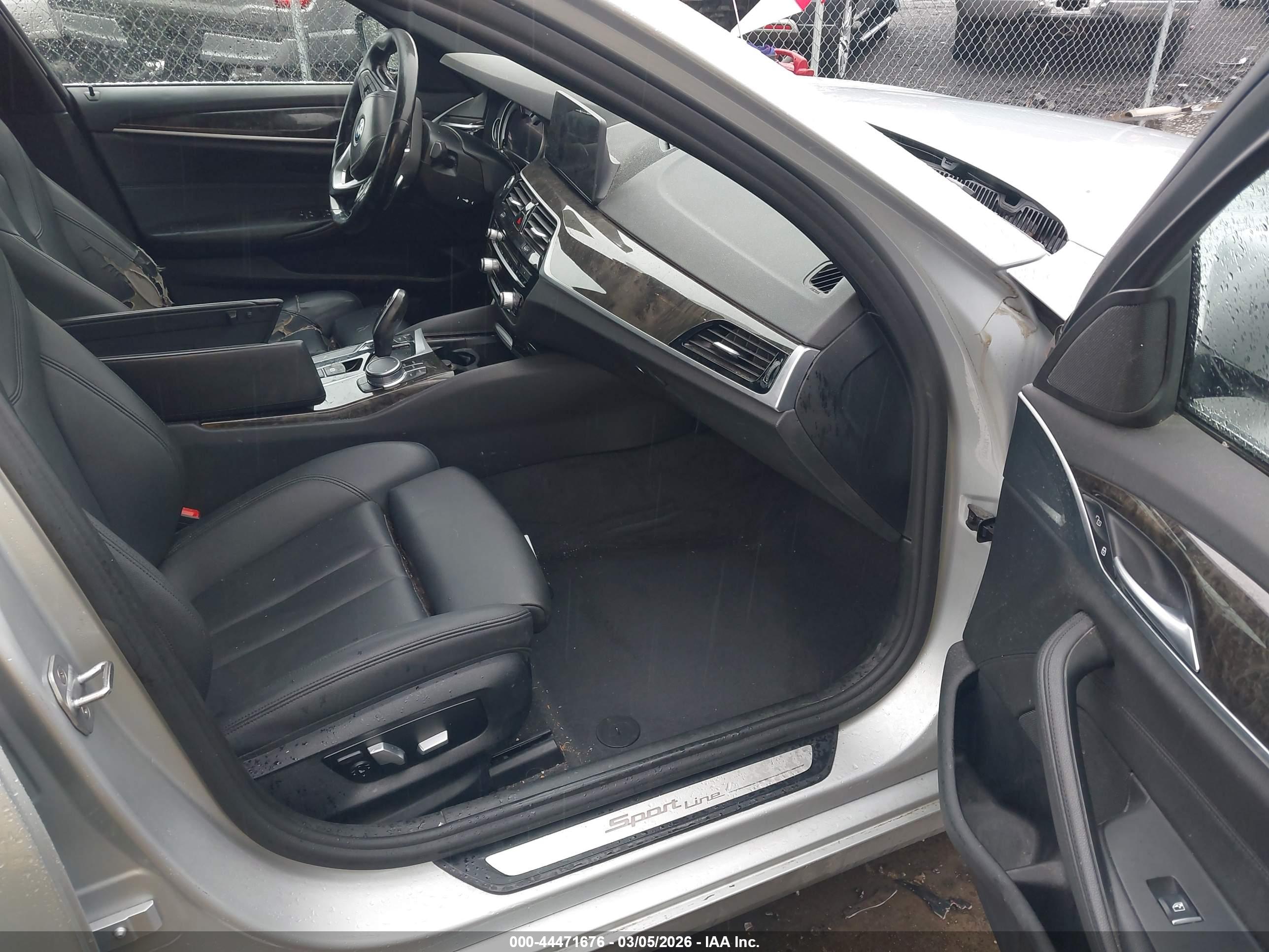 BMW 530I image 5