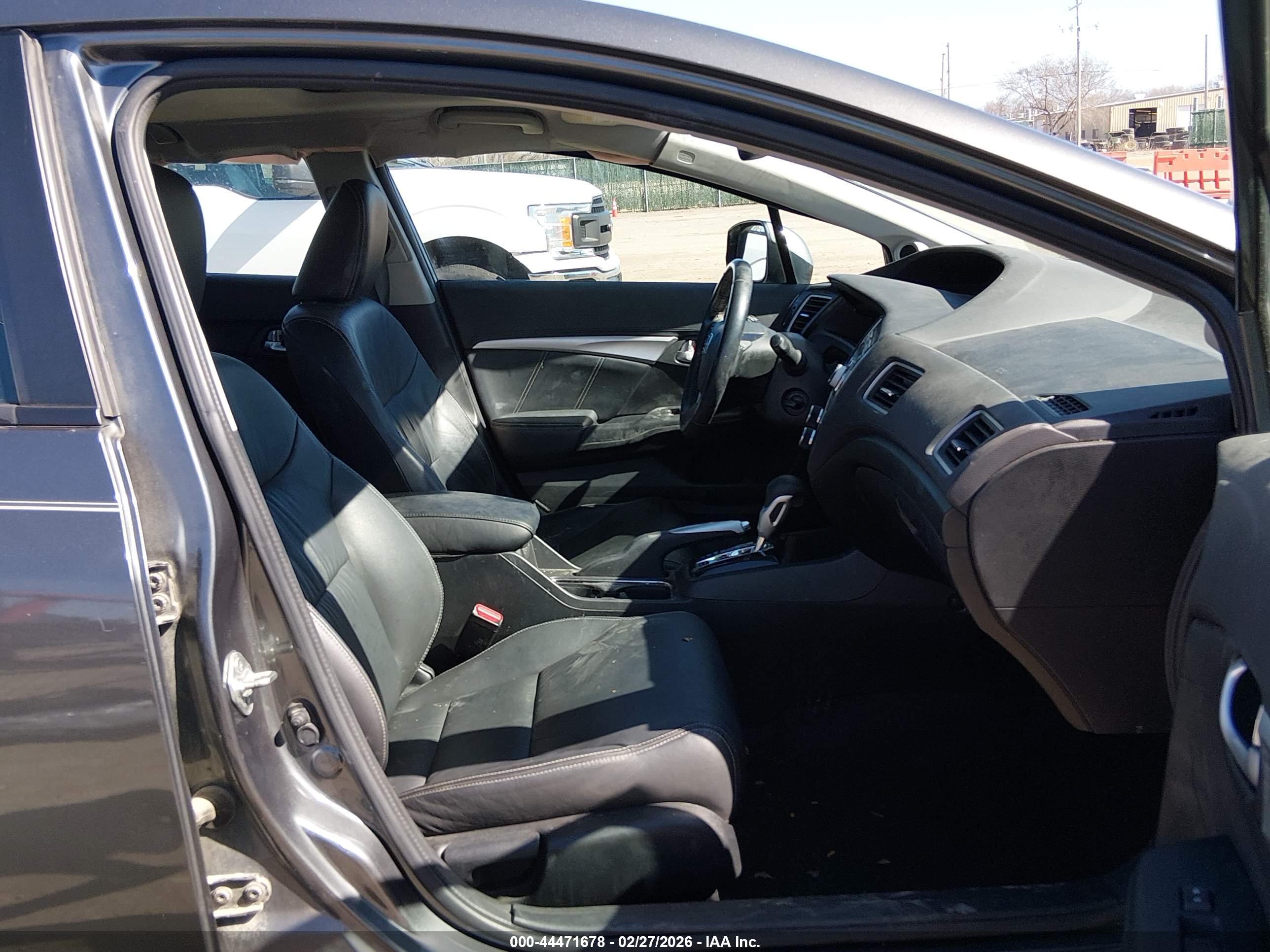 HONDA CIVIC image 5