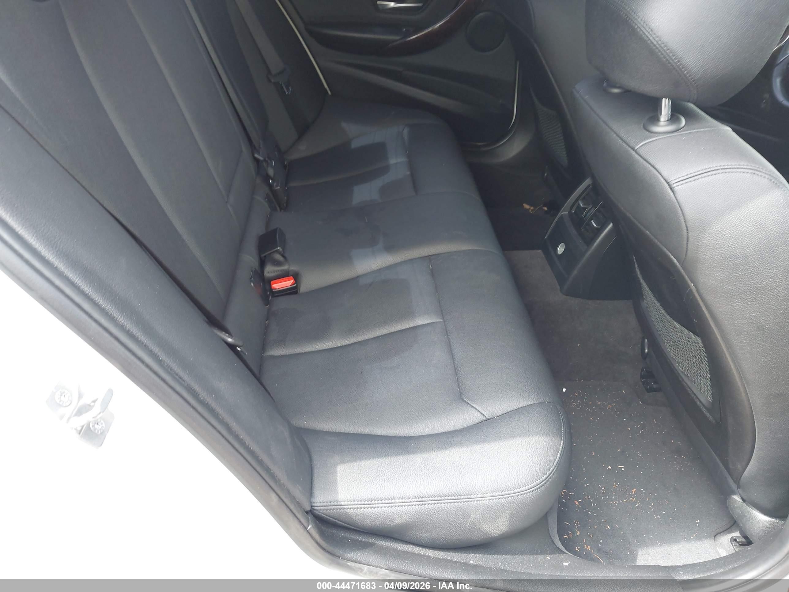 BMW 328D image 8