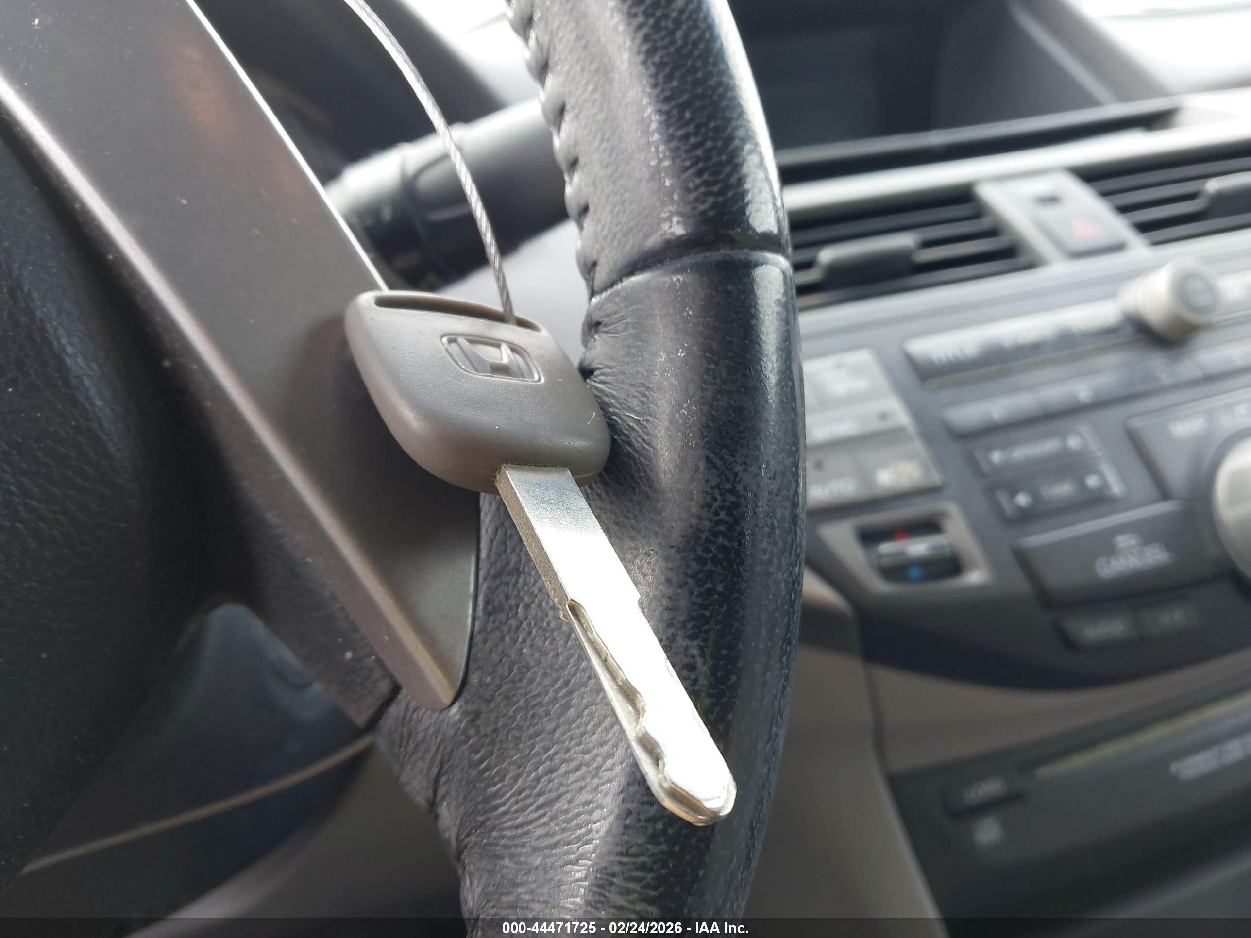 HONDA ACCORD image 11