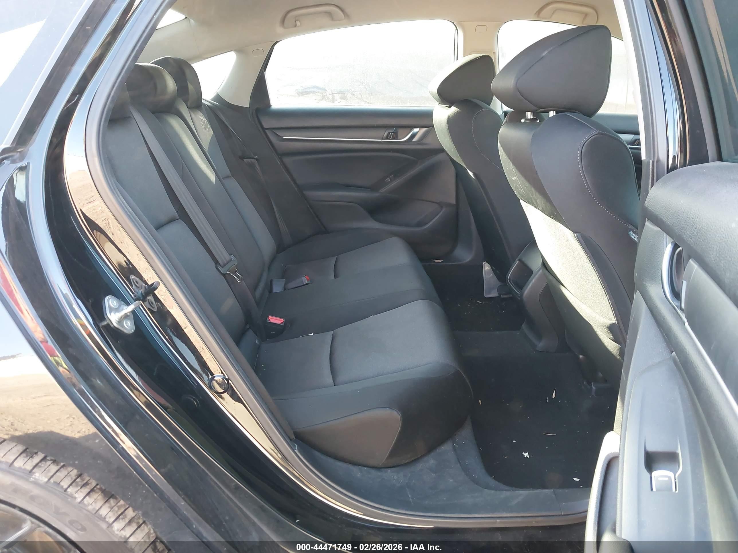 HONDA ACCORD image 8