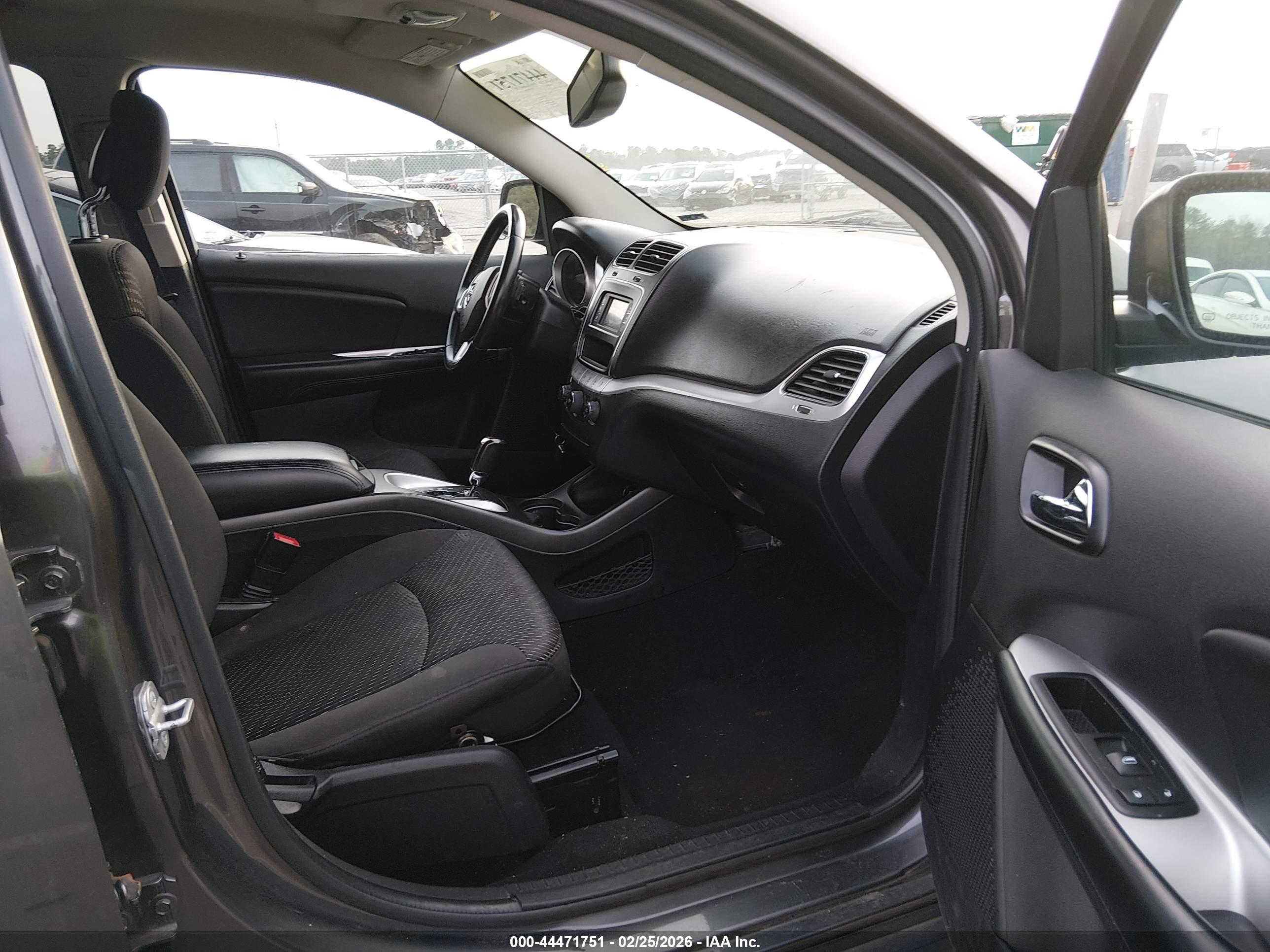 DODGE JOURNEY image 5
