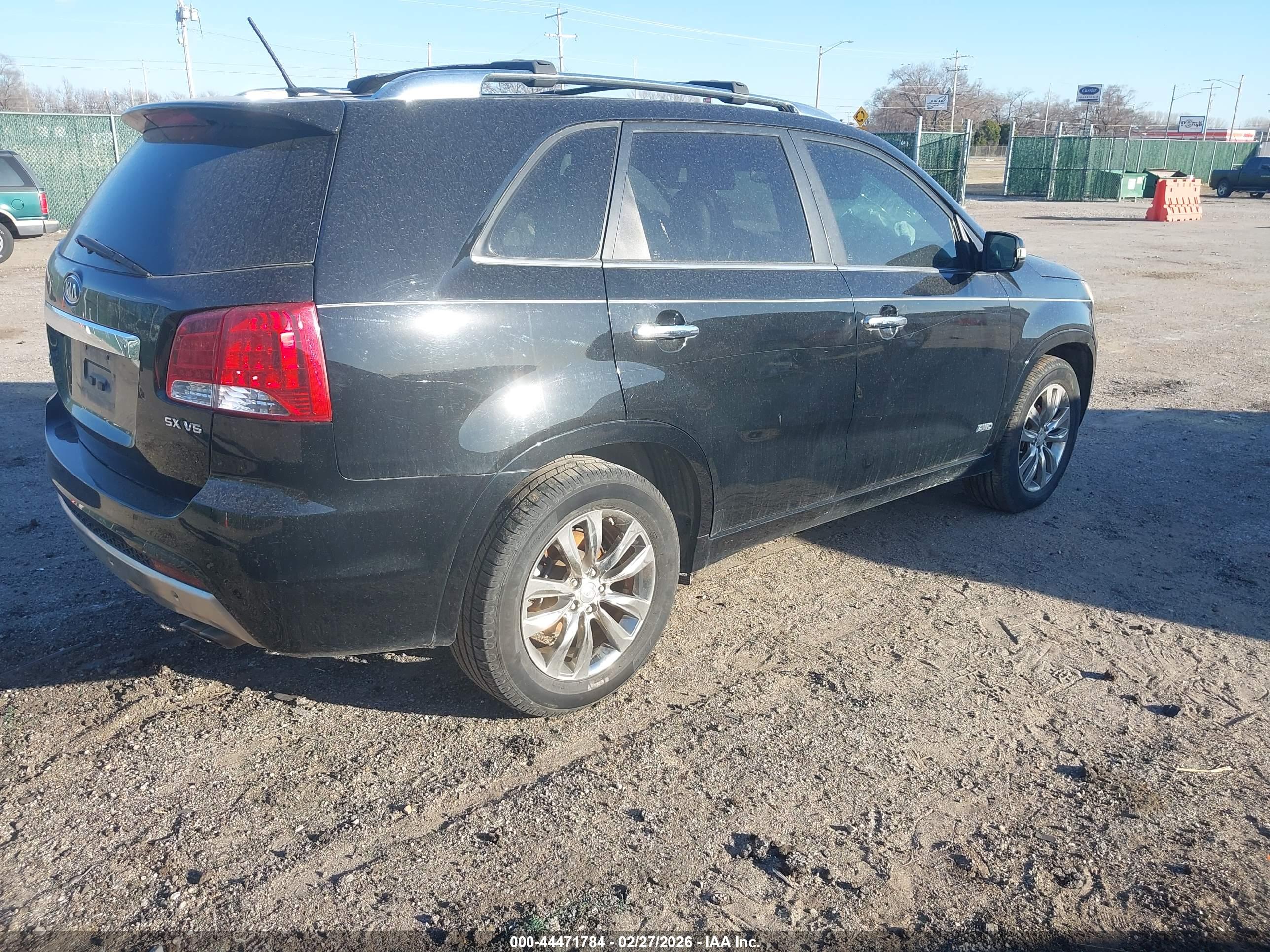 KIA SORENTO image 4