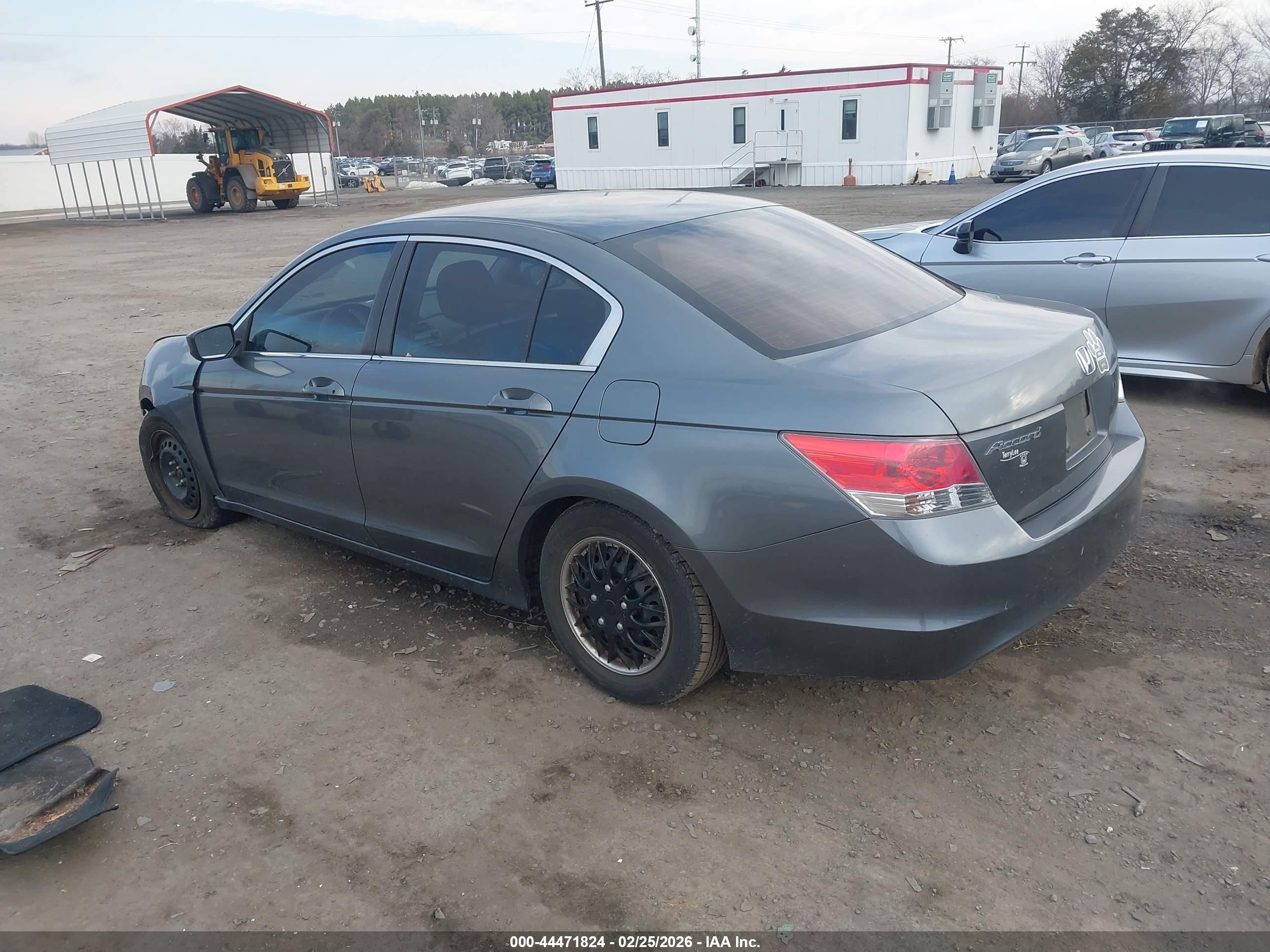 HONDA ACCORD image 3