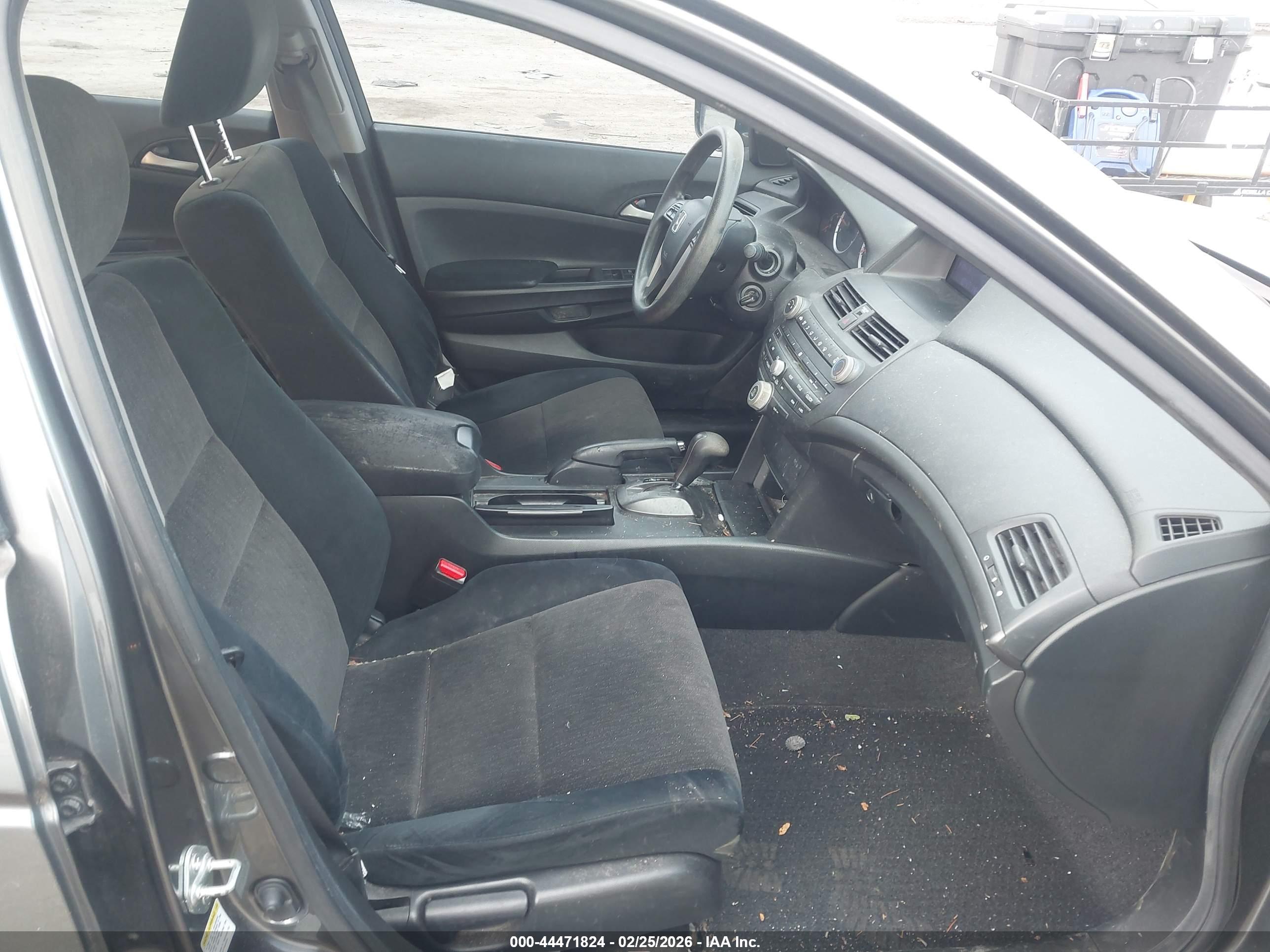 HONDA ACCORD image 5