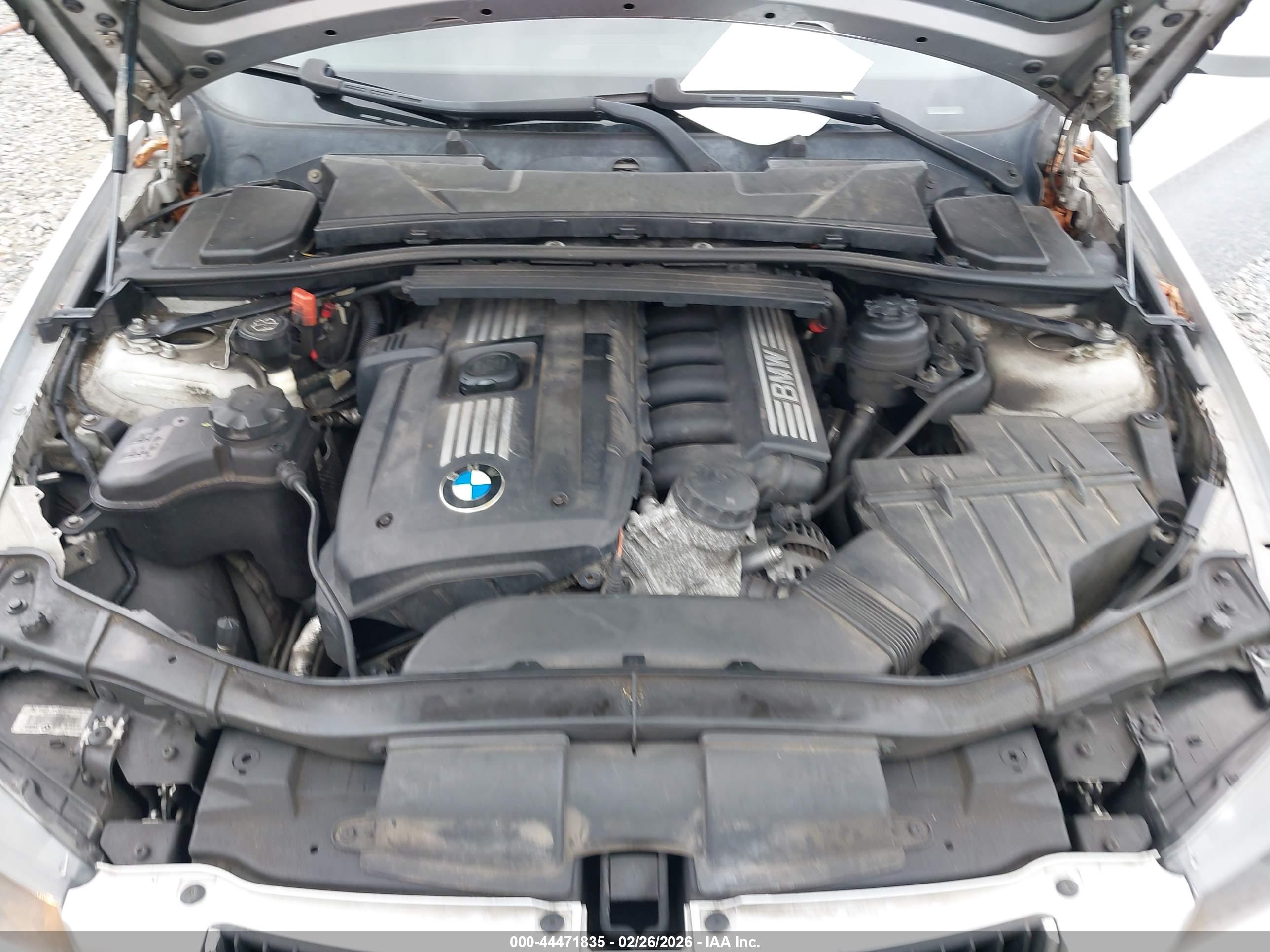 BMW 328I image 10