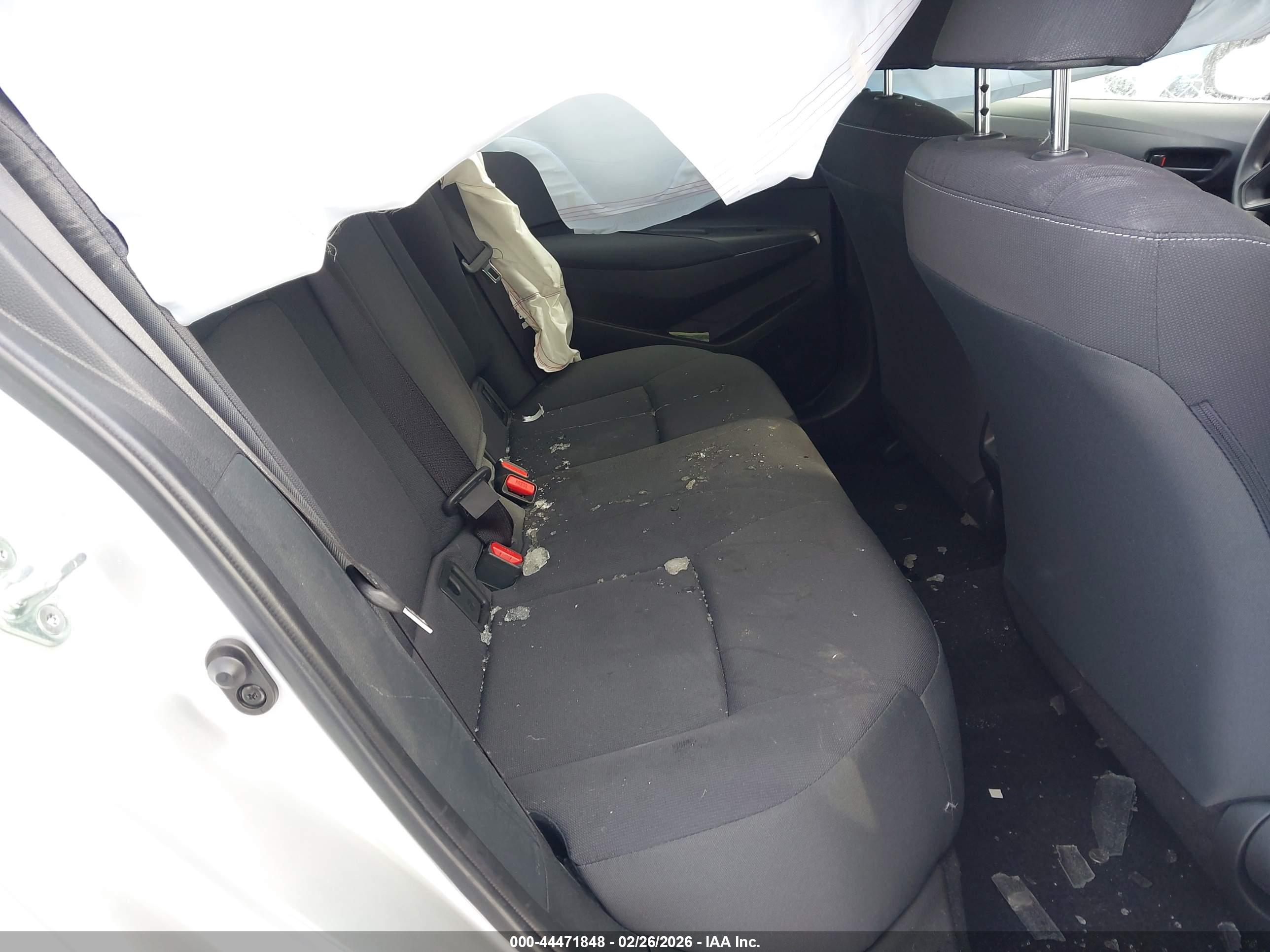 TOYOTA COROLLA image 8