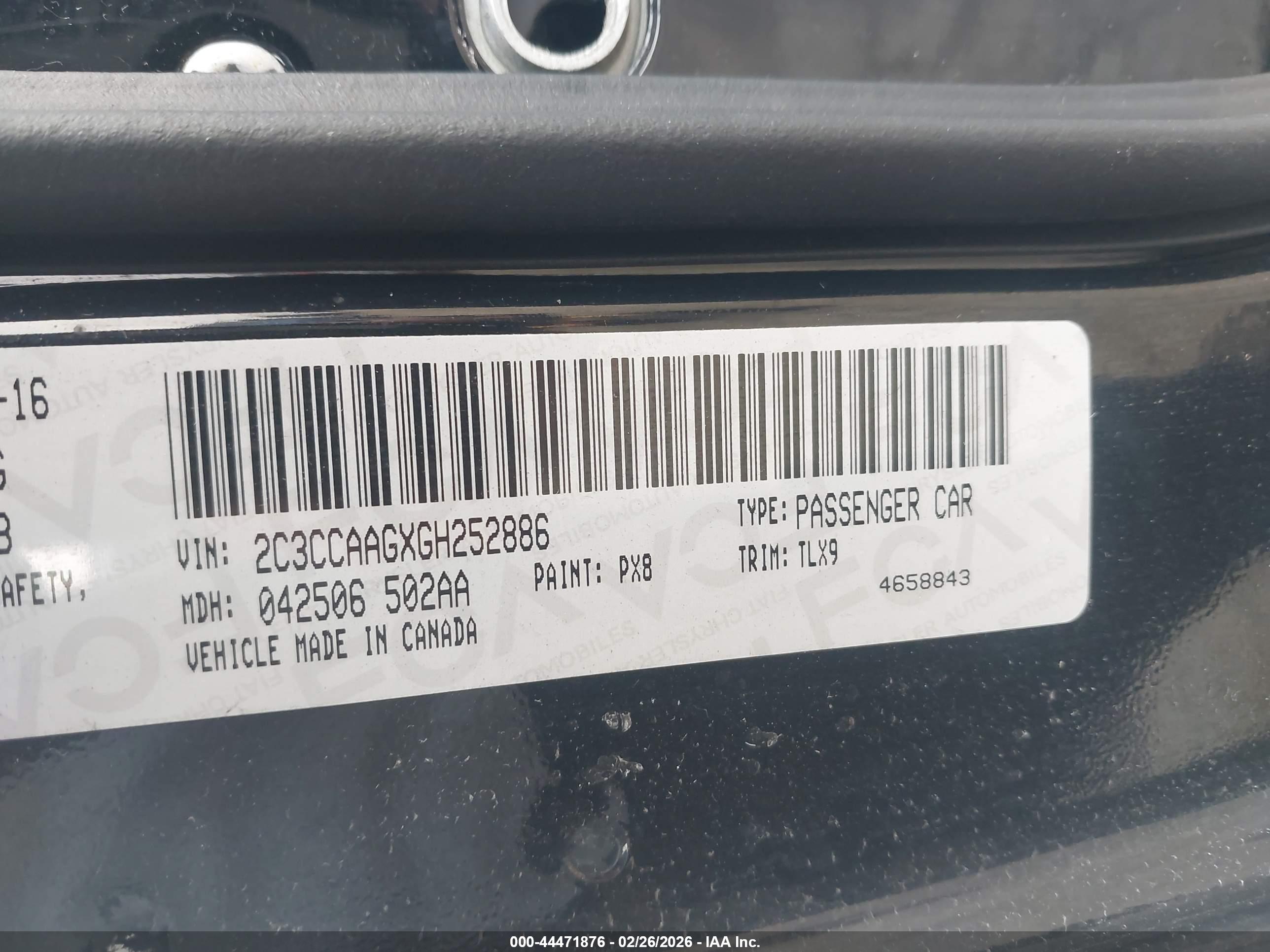 CHRYSLER 300 image 9