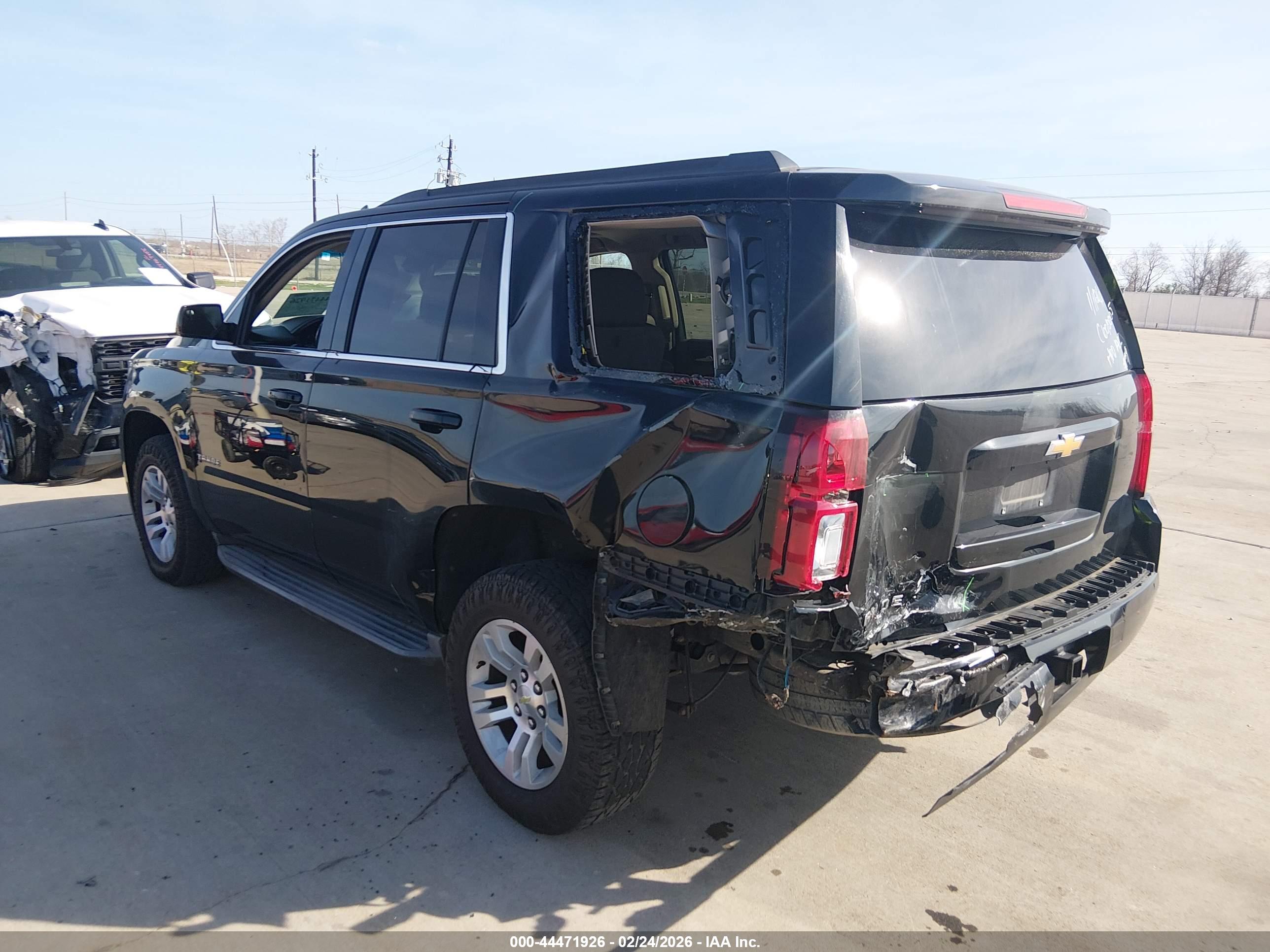 CHEVROLET TAHOE image 3
