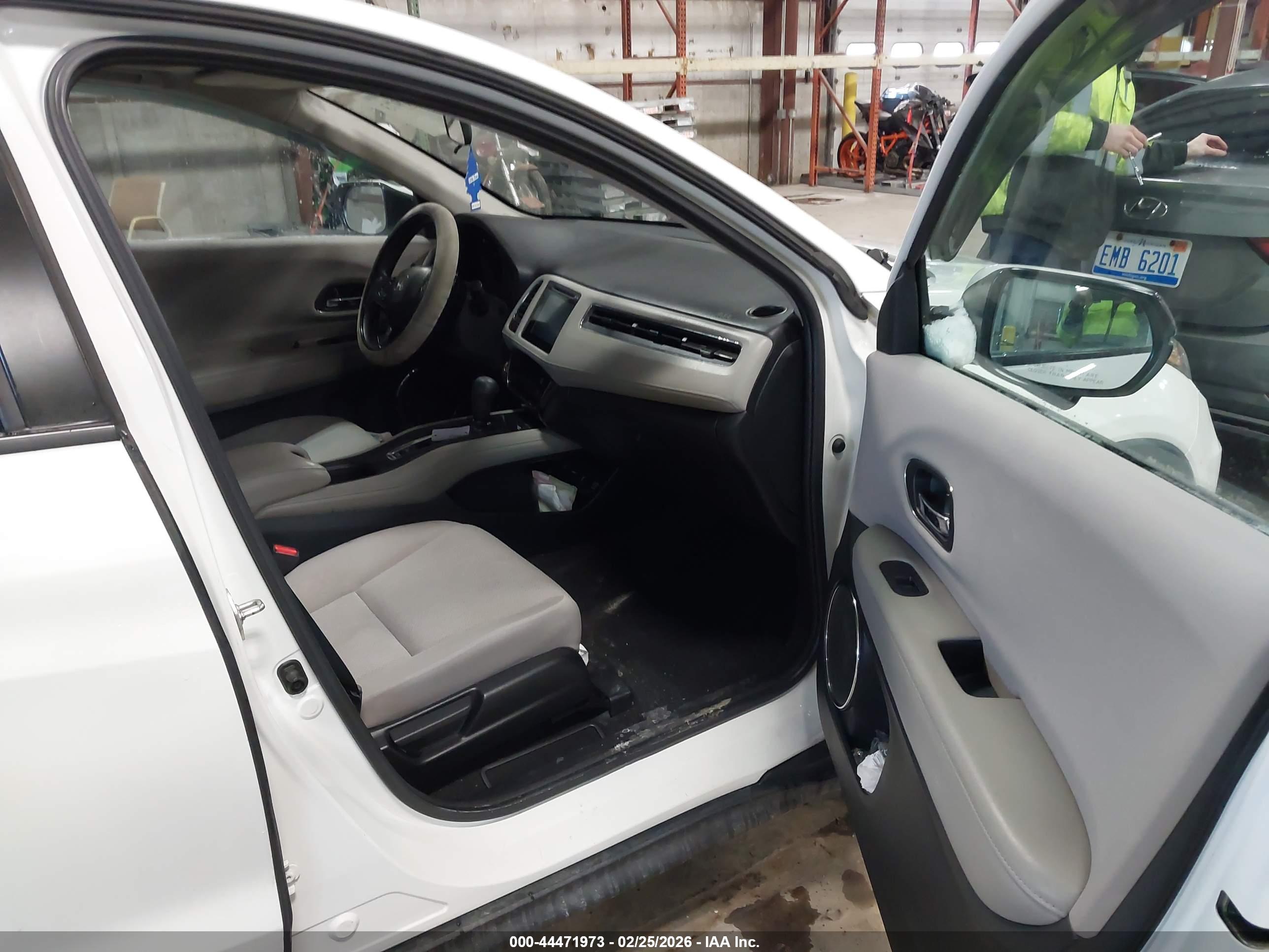 HONDA HR-V image 5