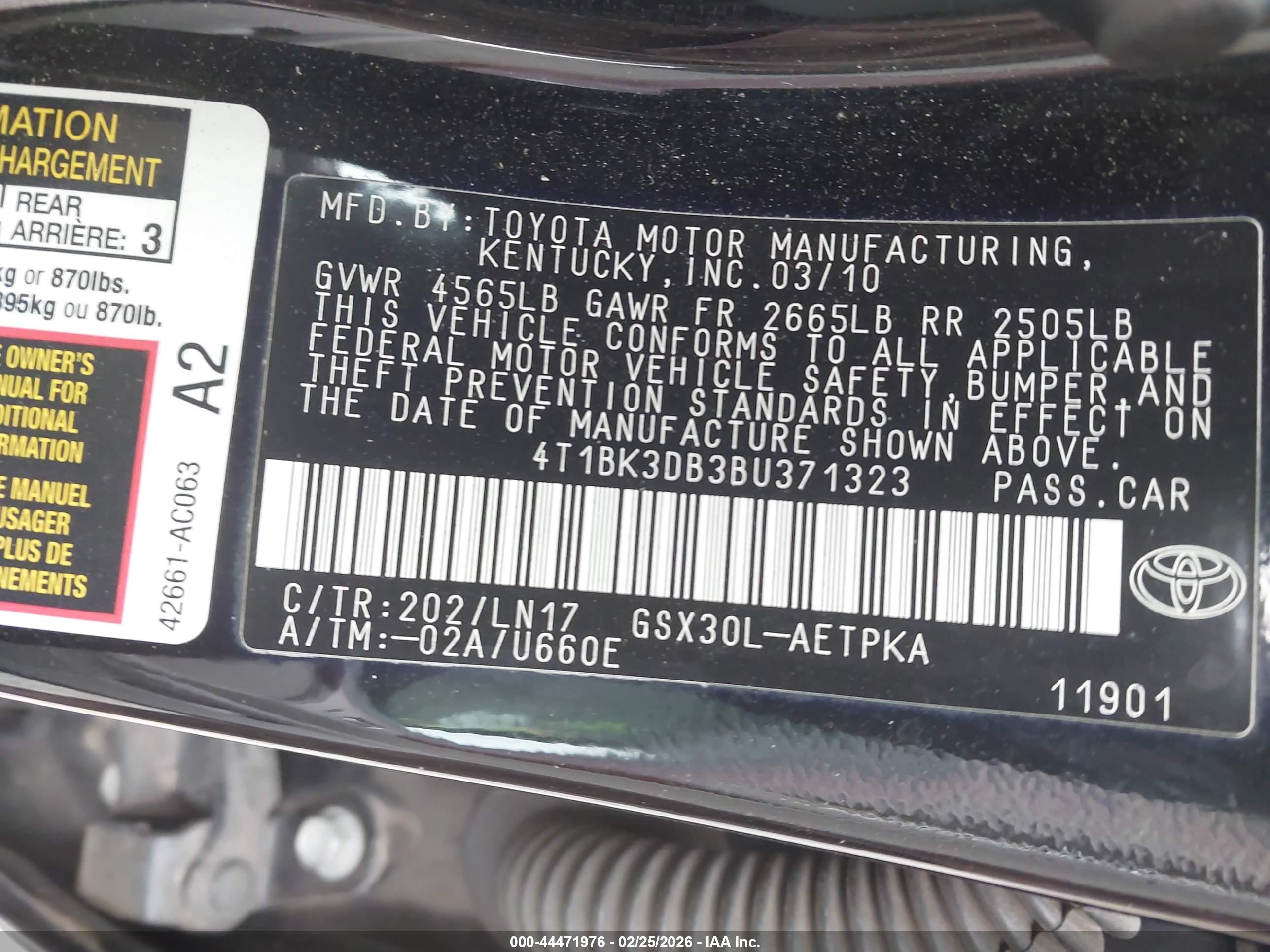 TOYOTA AVALON image 9