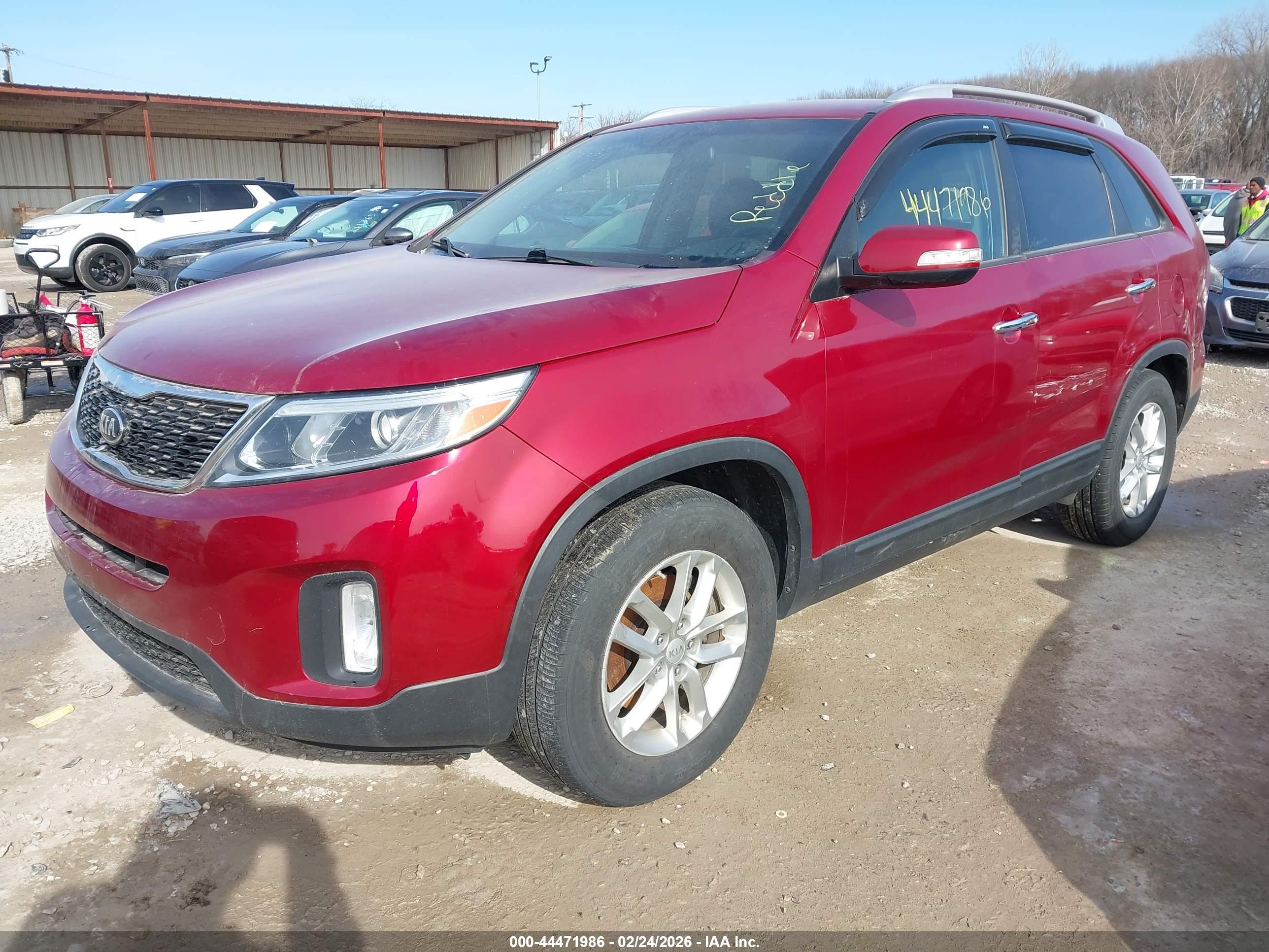 KIA SORENTO image 2