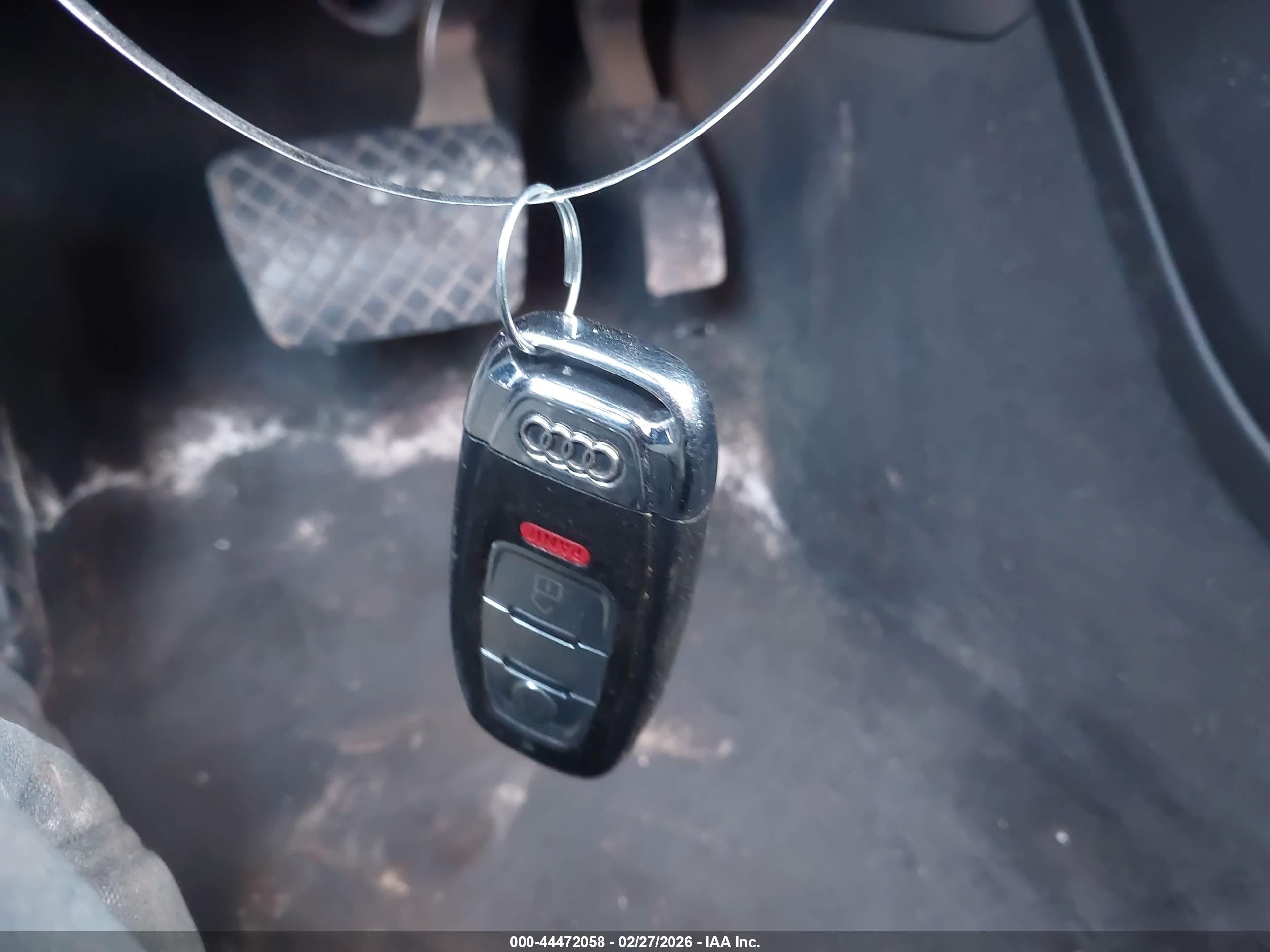 AUDI A6 image 11