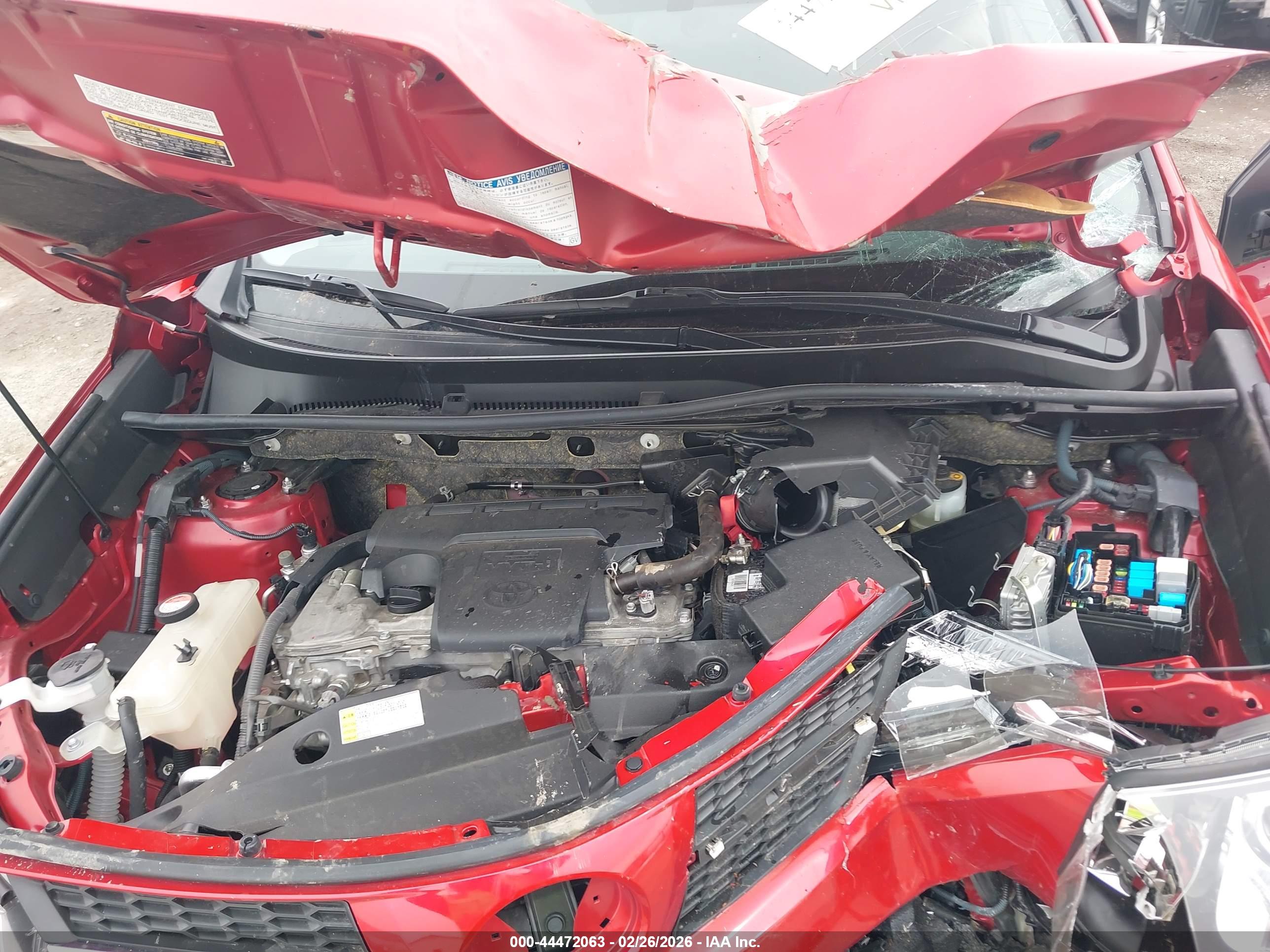 TOYOTA RAV4 image 10