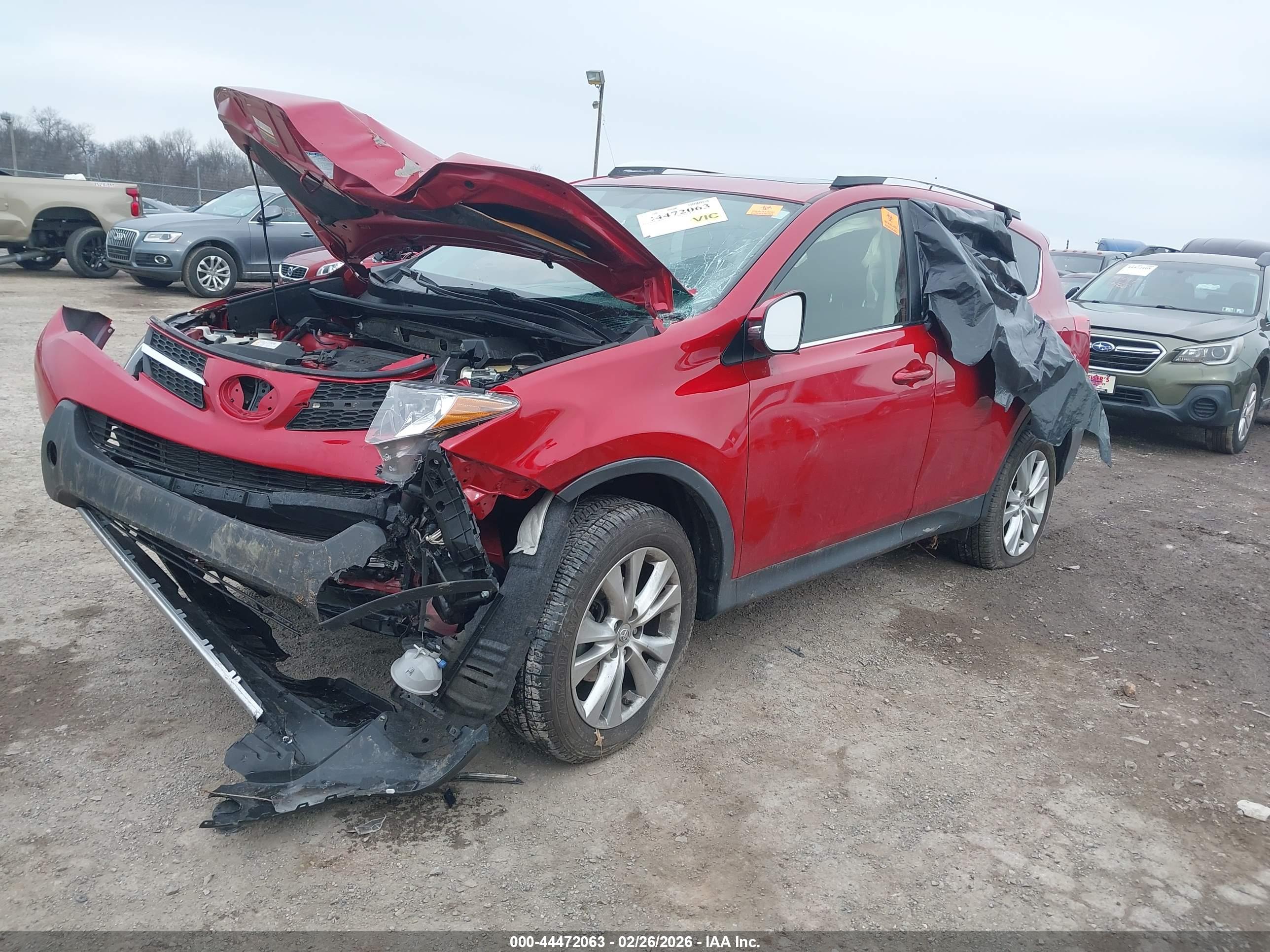 TOYOTA RAV4 image 2