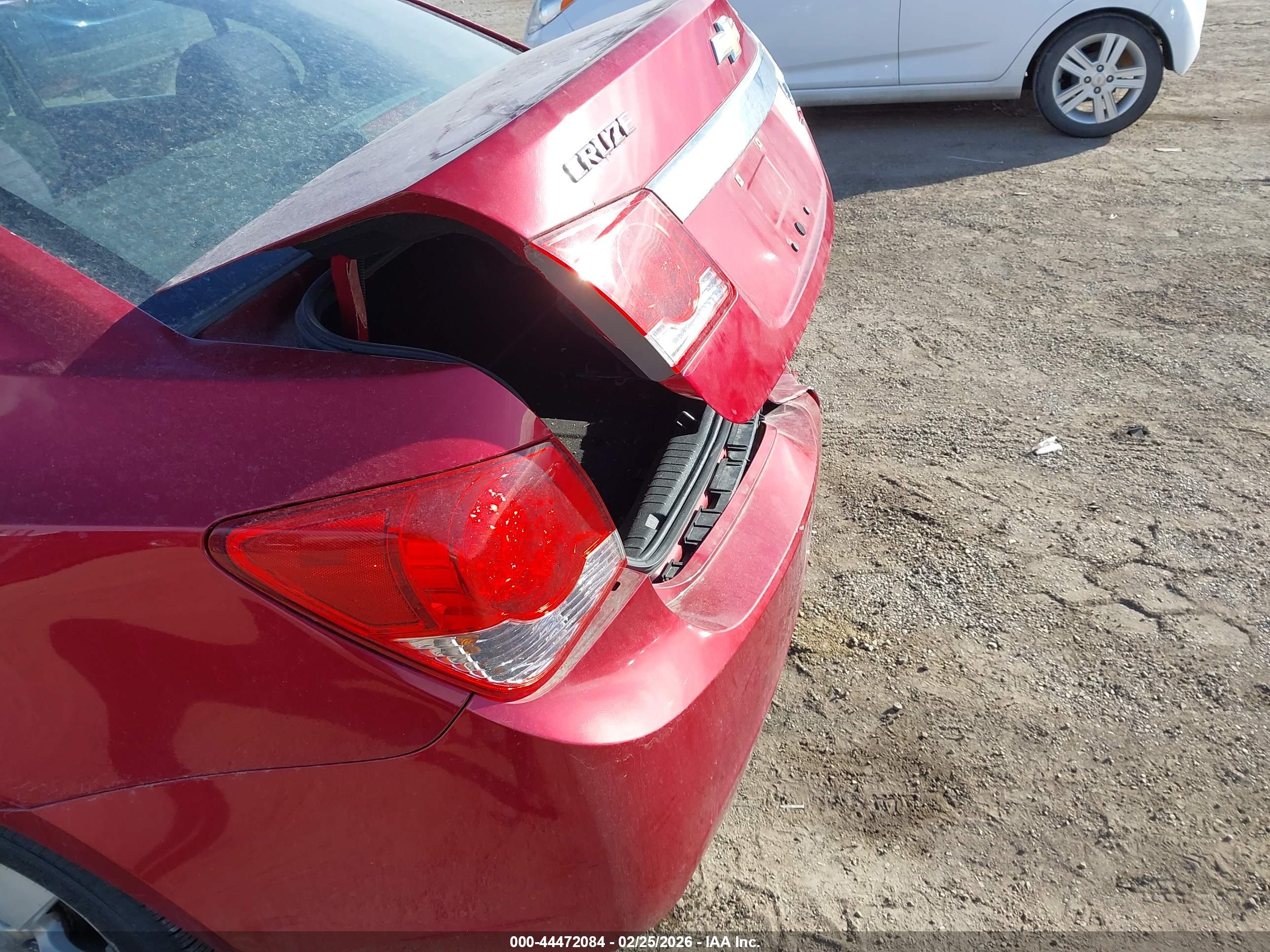 CHEVROLET CRUZE image 6