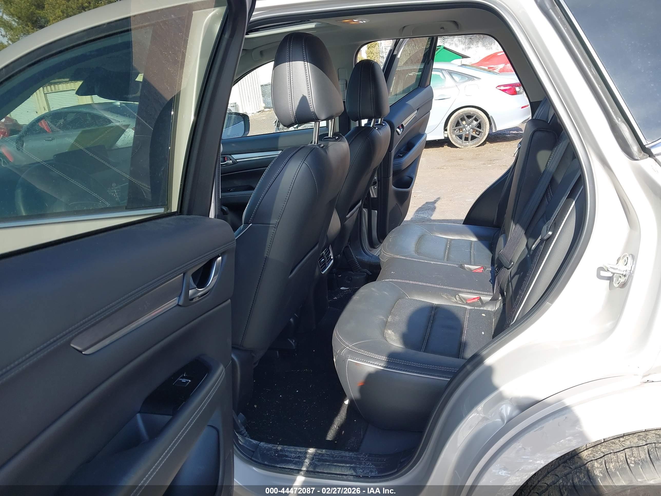 MAZDA CX-5 image 8