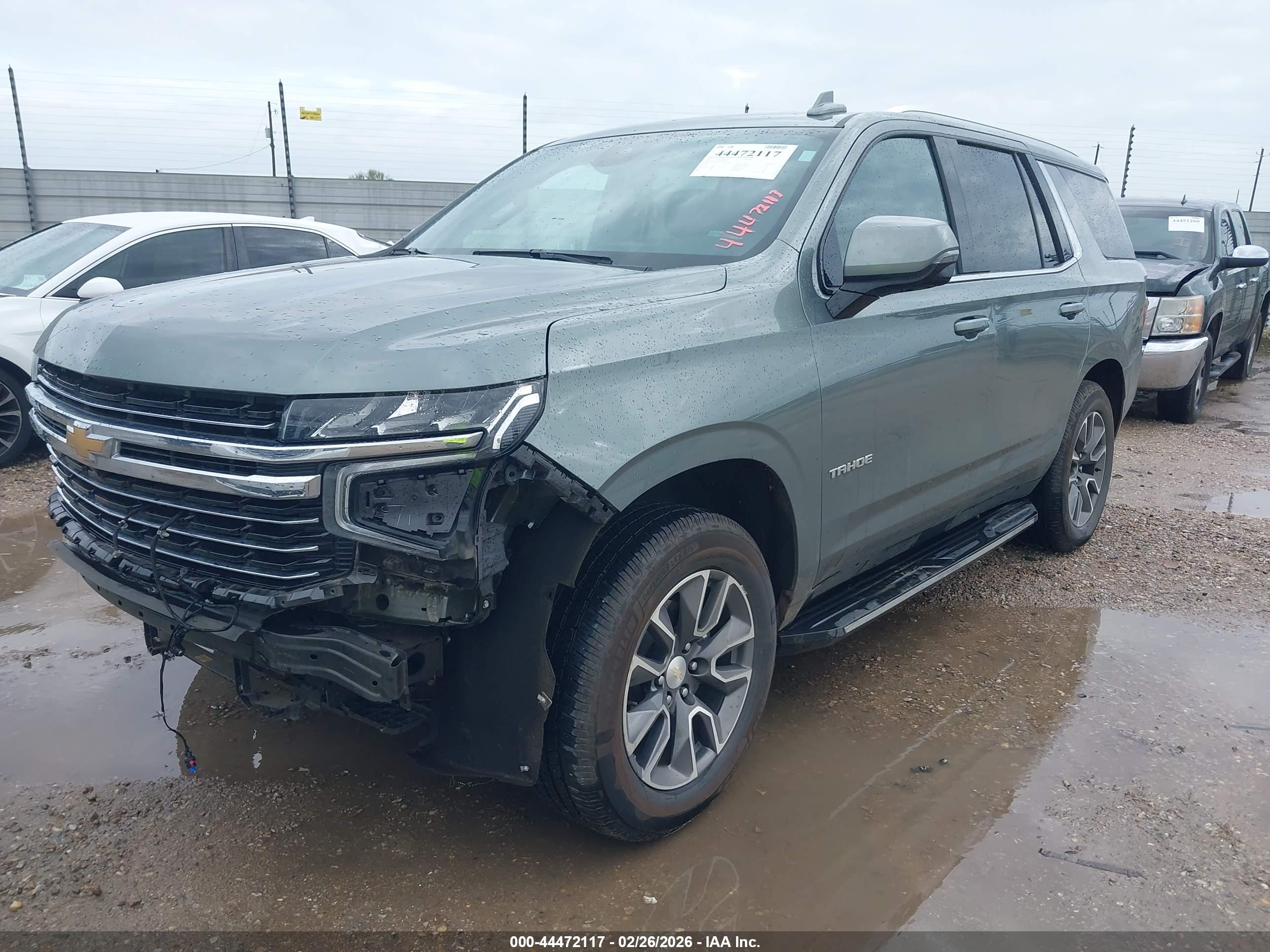 CHEVROLET TAHOE image 2