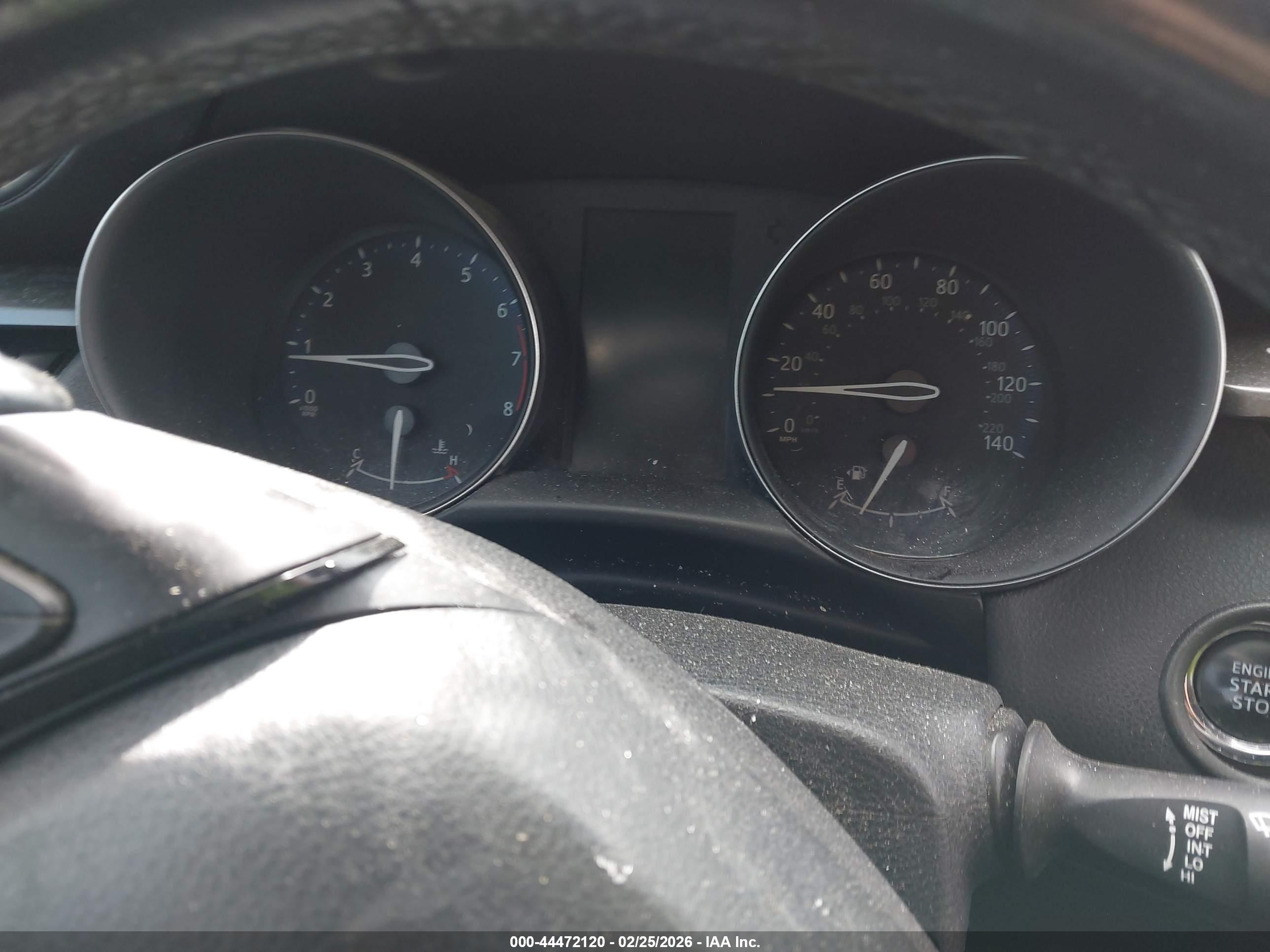 TOYOTA C-HR image 7