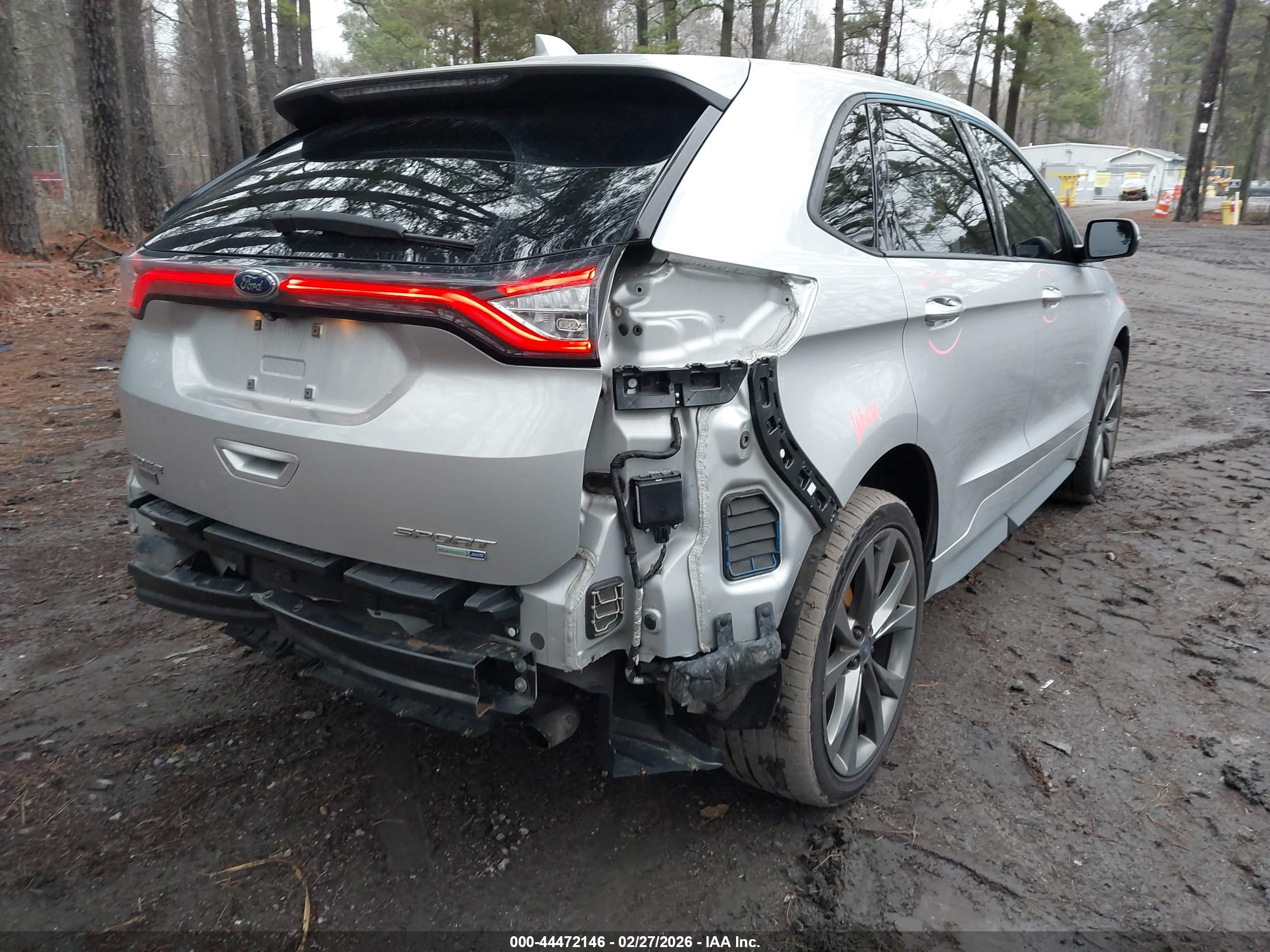 FORD EDGE image 4