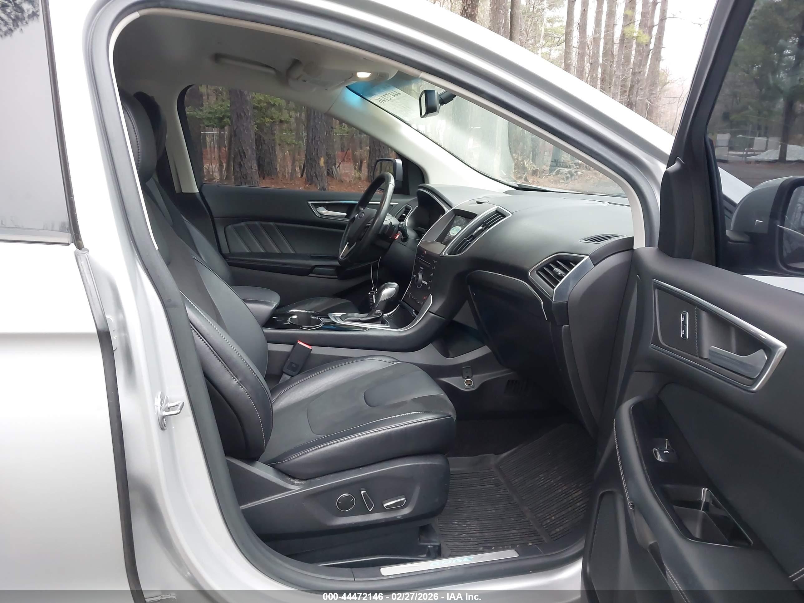 FORD EDGE image 5
