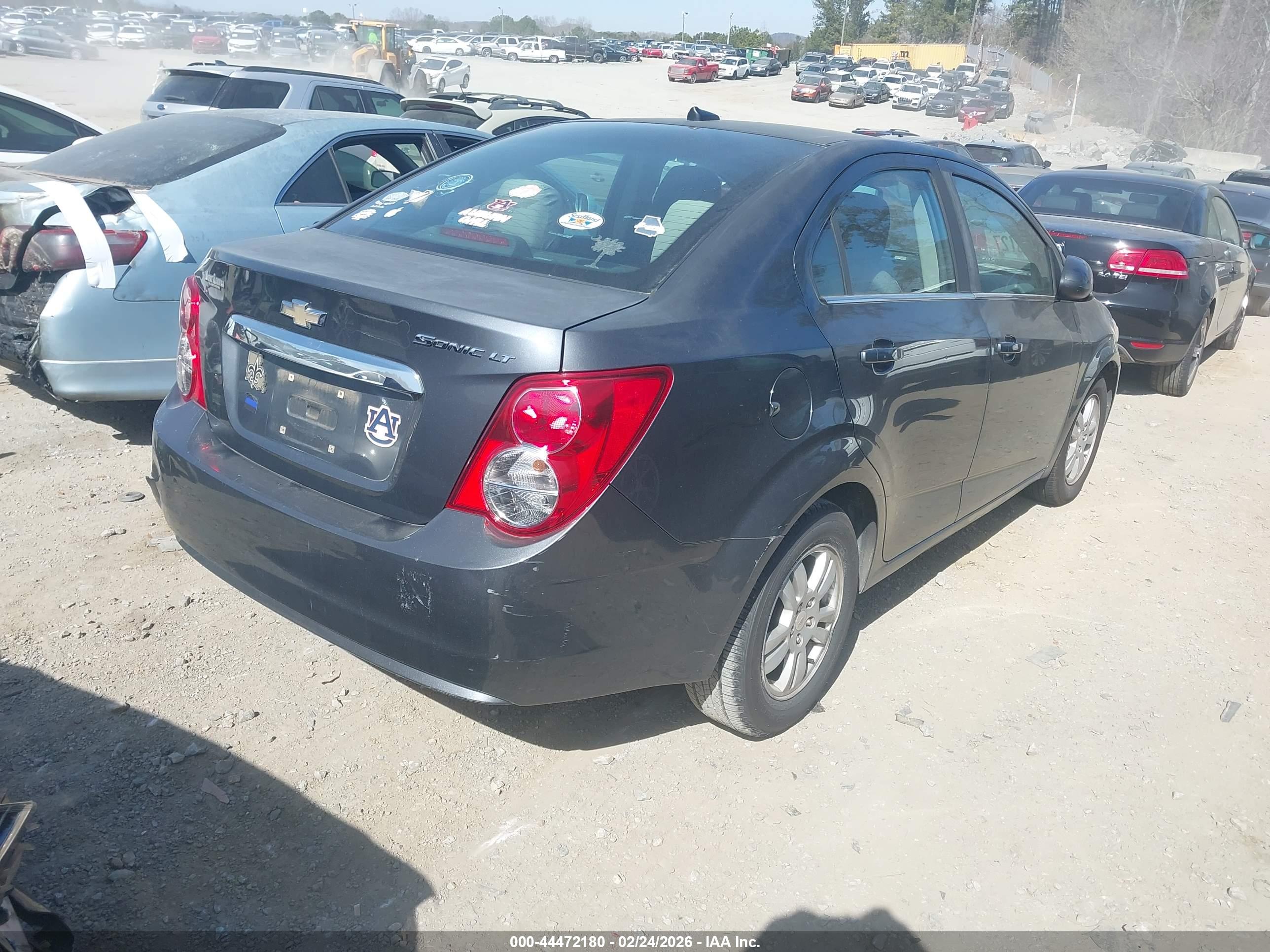 CHEVROLET SONIC image 4