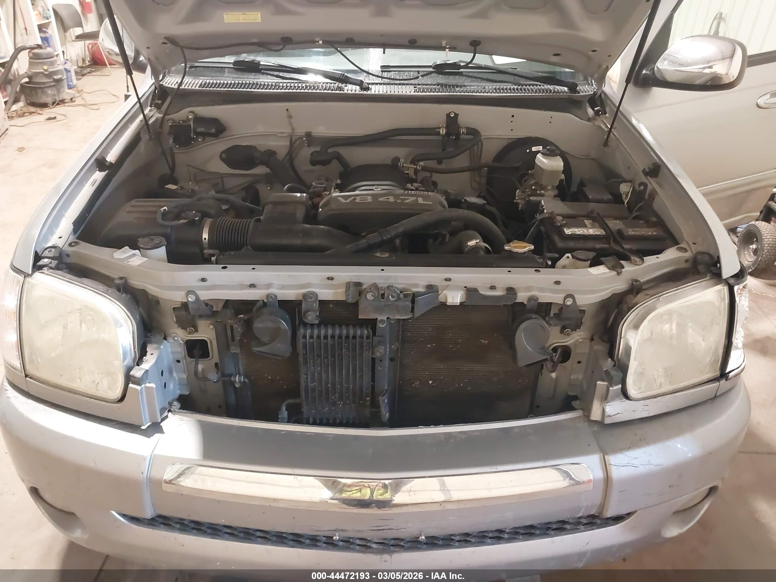 TOYOTA TUNDRA image 10