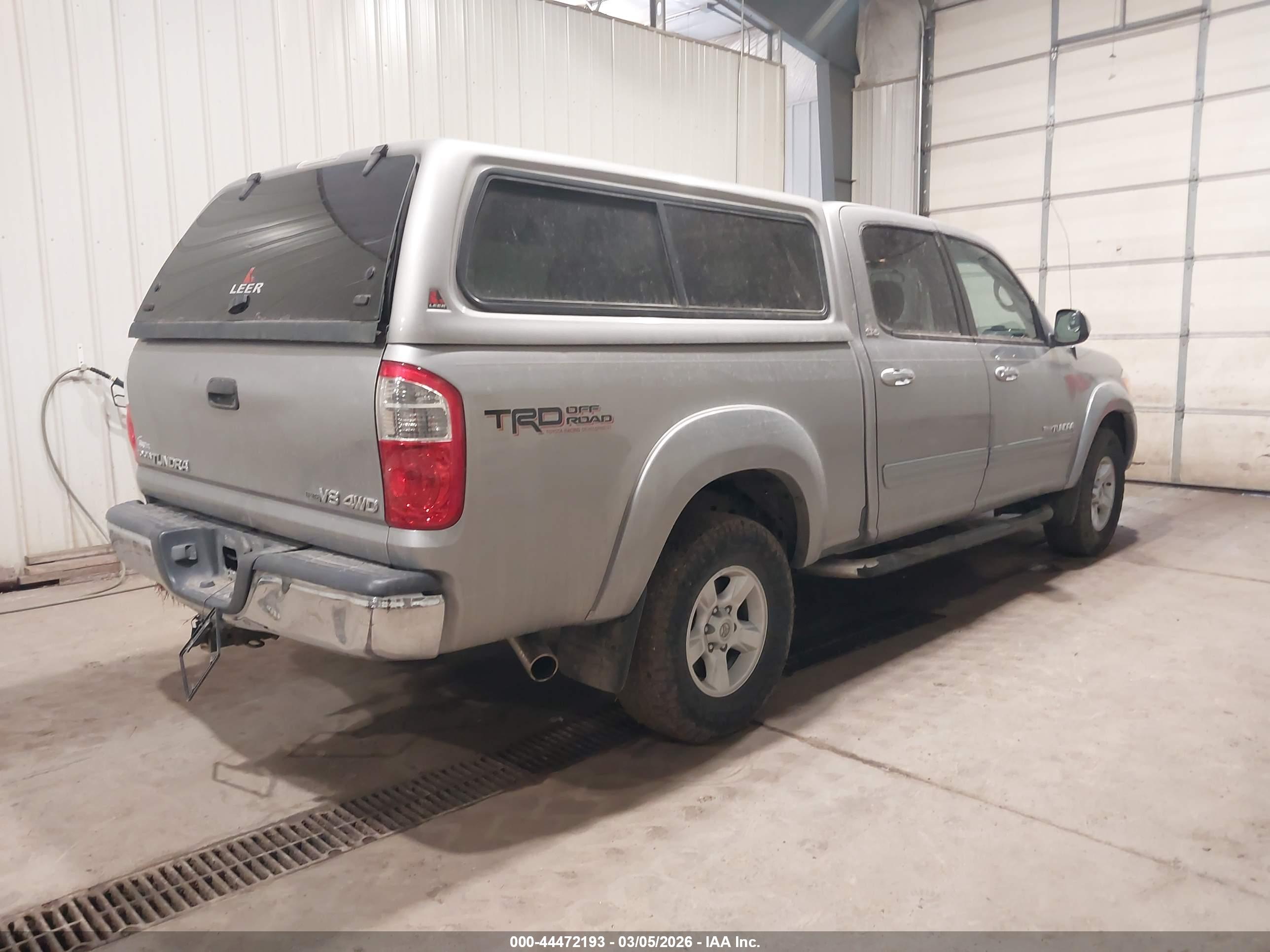 TOYOTA TUNDRA image 4