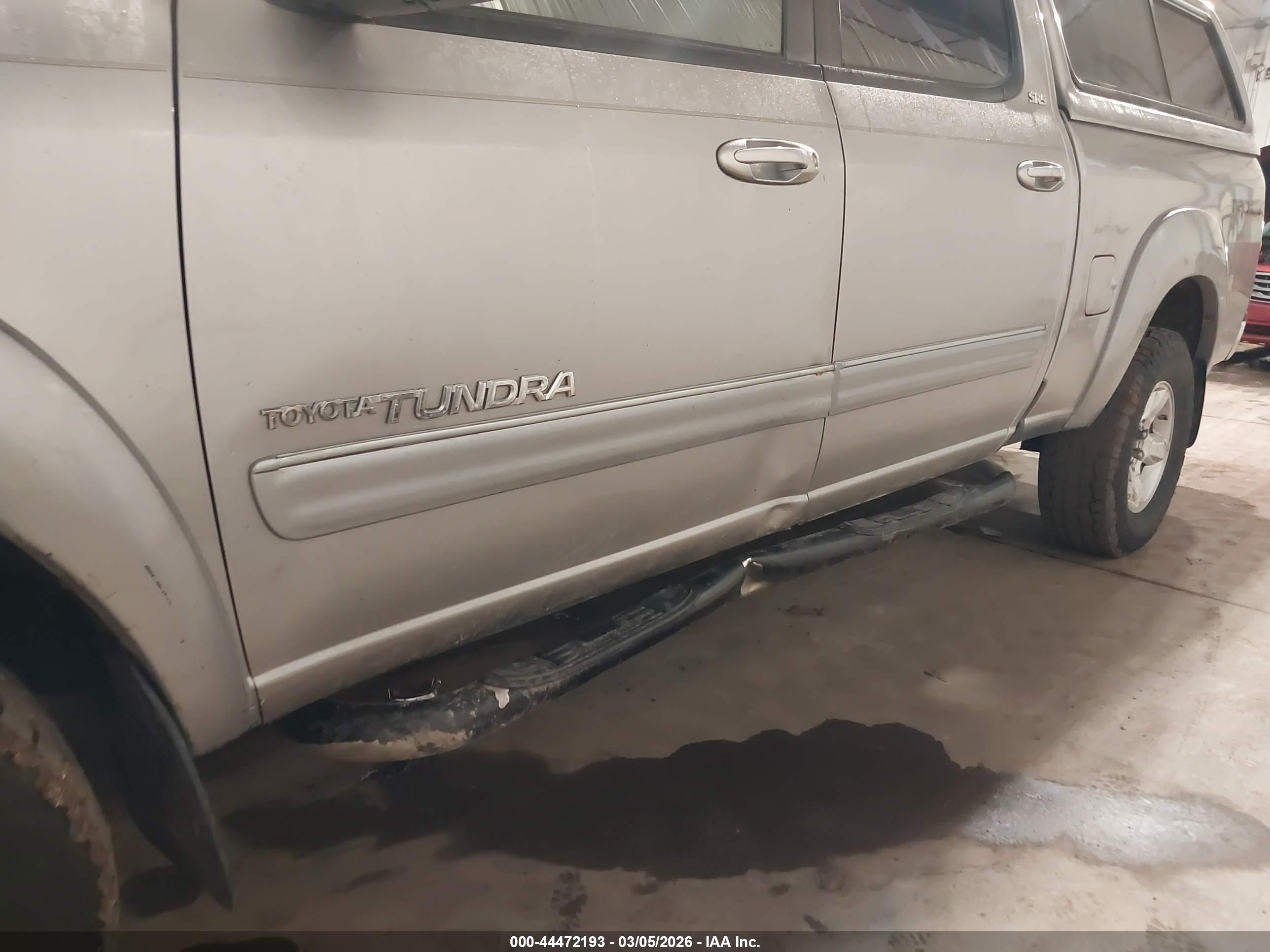 TOYOTA TUNDRA image 6
