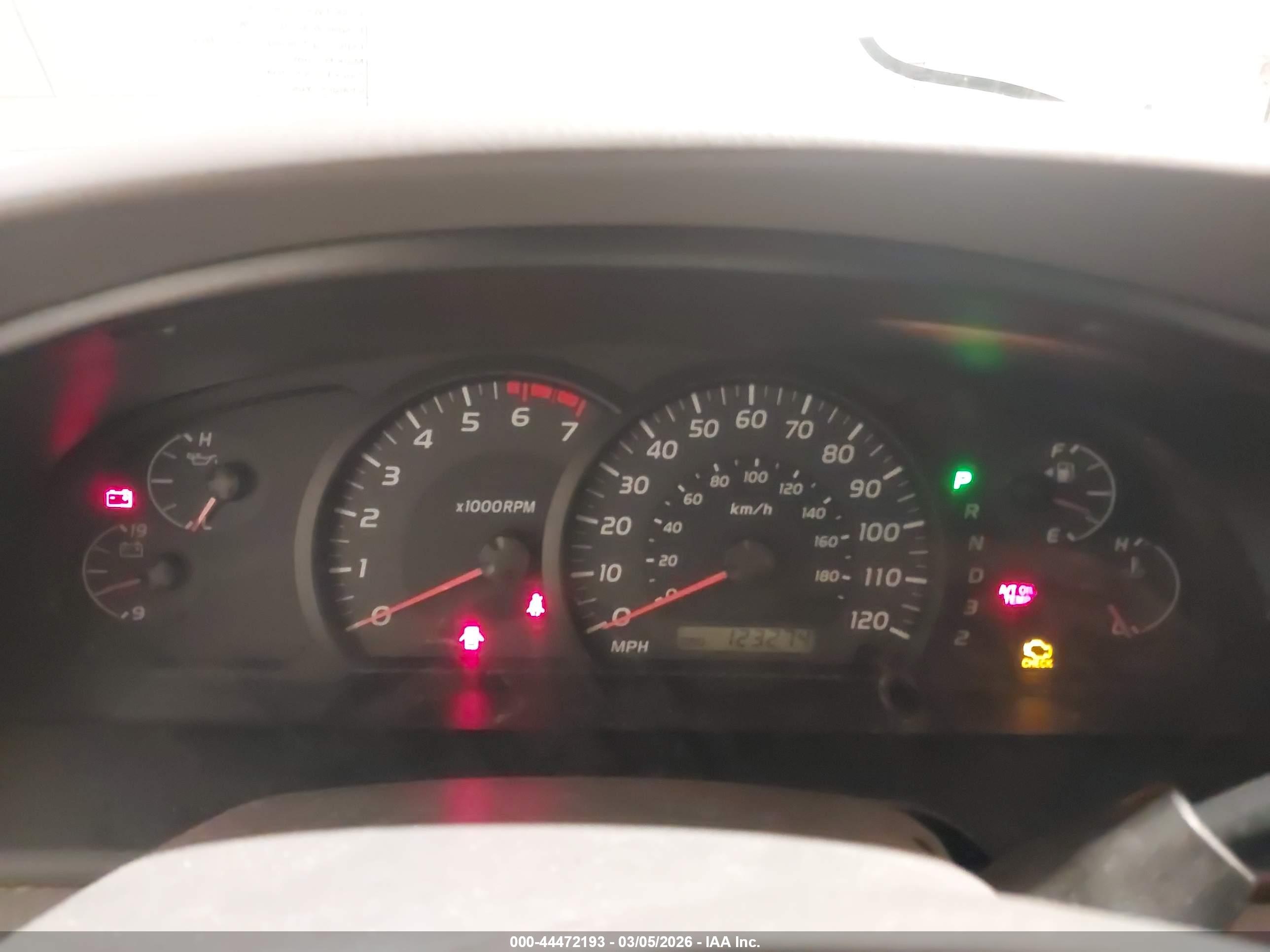 TOYOTA TUNDRA image 7