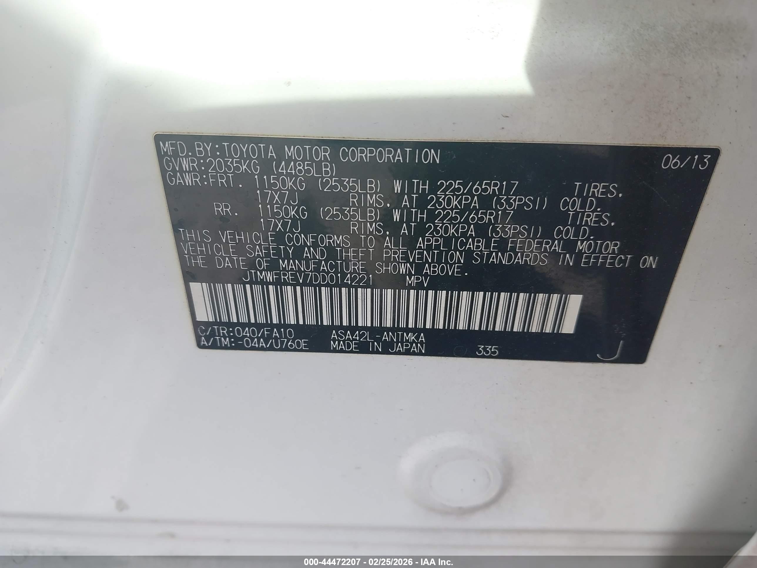 TOYOTA RAV4 image 9