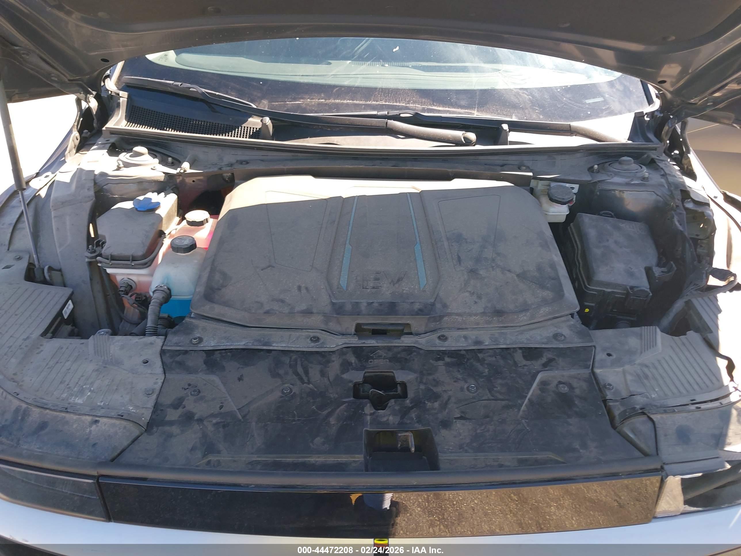 HYUNDAI IONIQ image 10