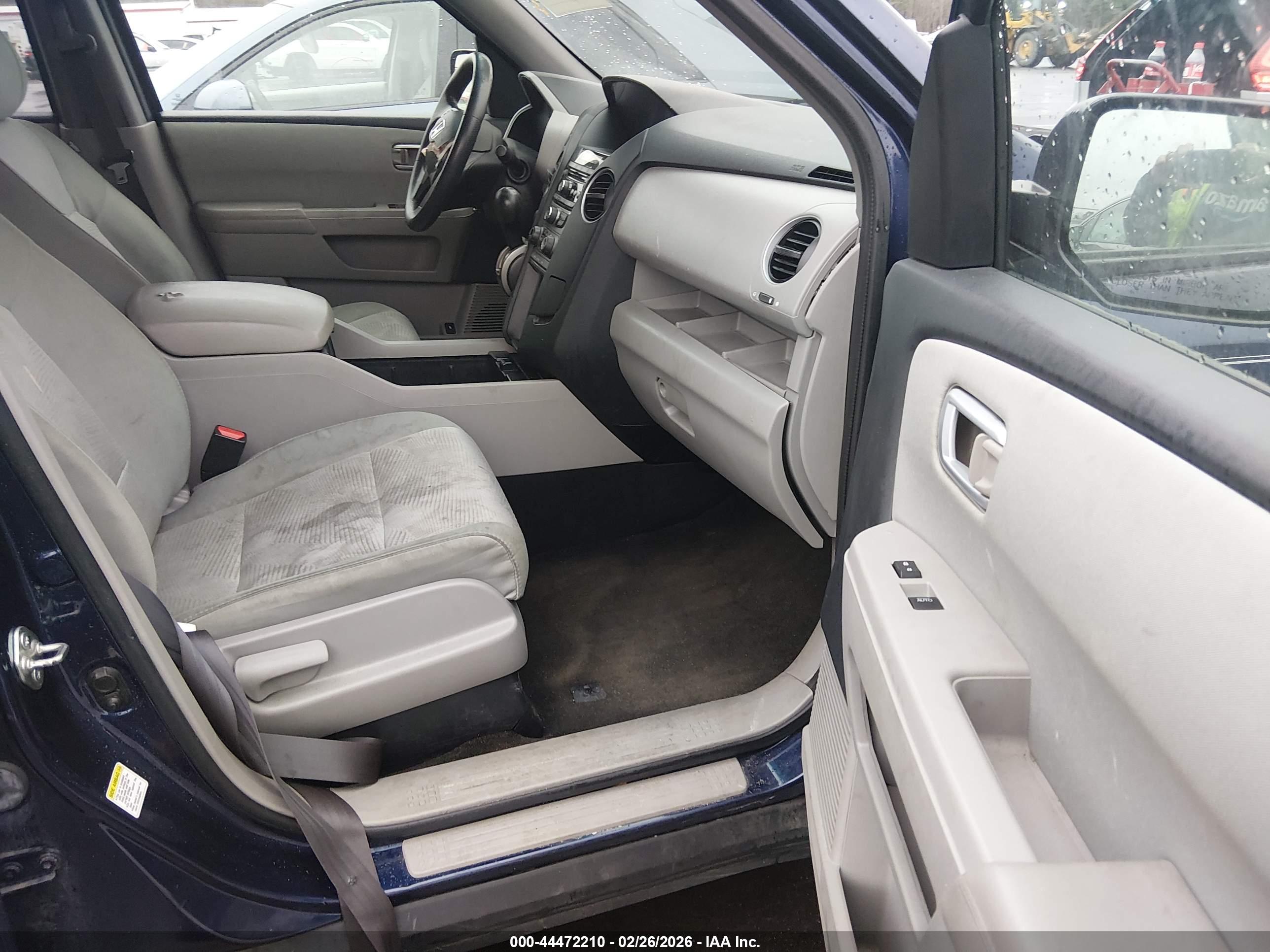 HONDA PILOT image 5