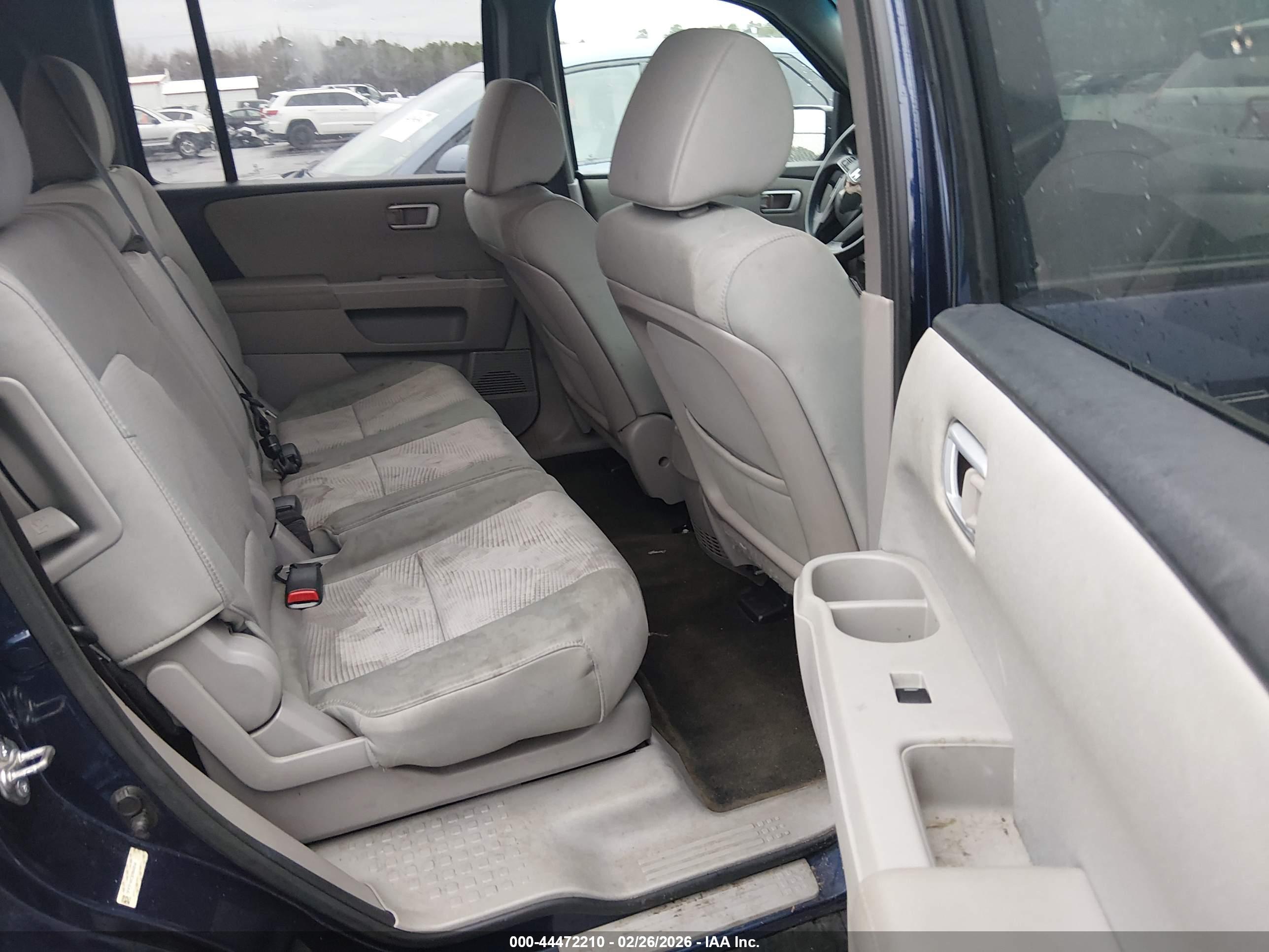 HONDA PILOT image 8