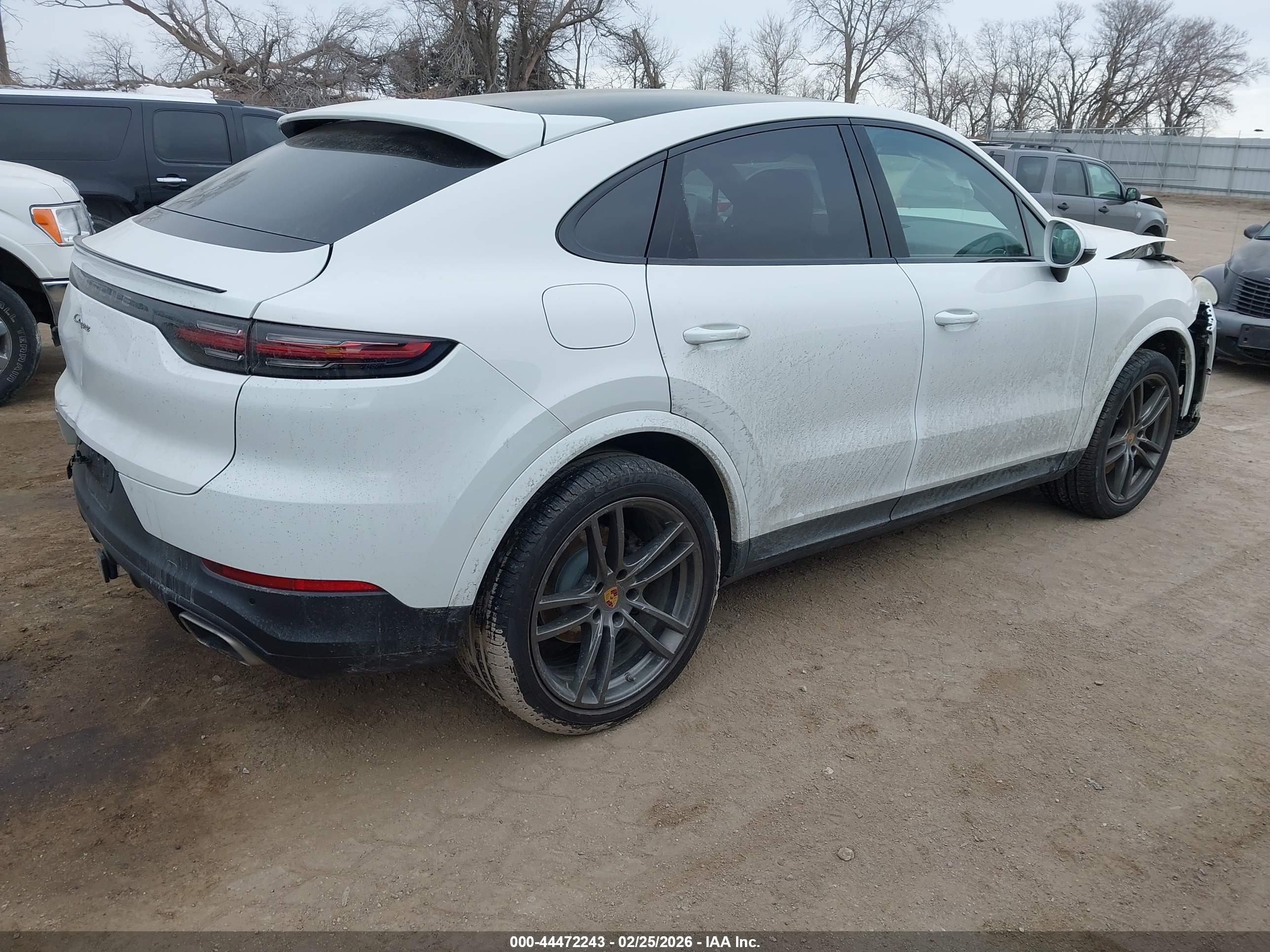 PORSCHE CAYENNE image 4