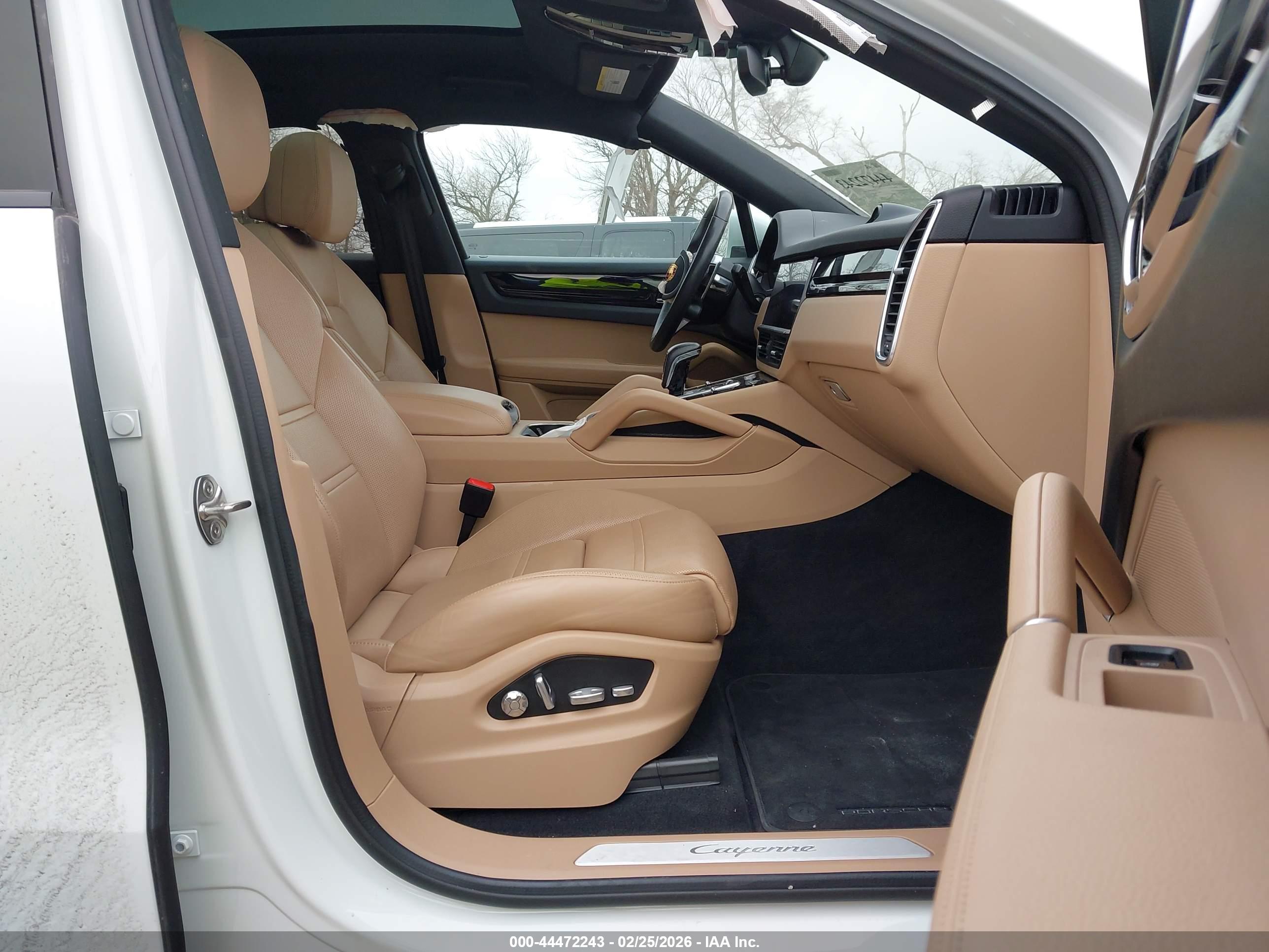 PORSCHE CAYENNE image 5