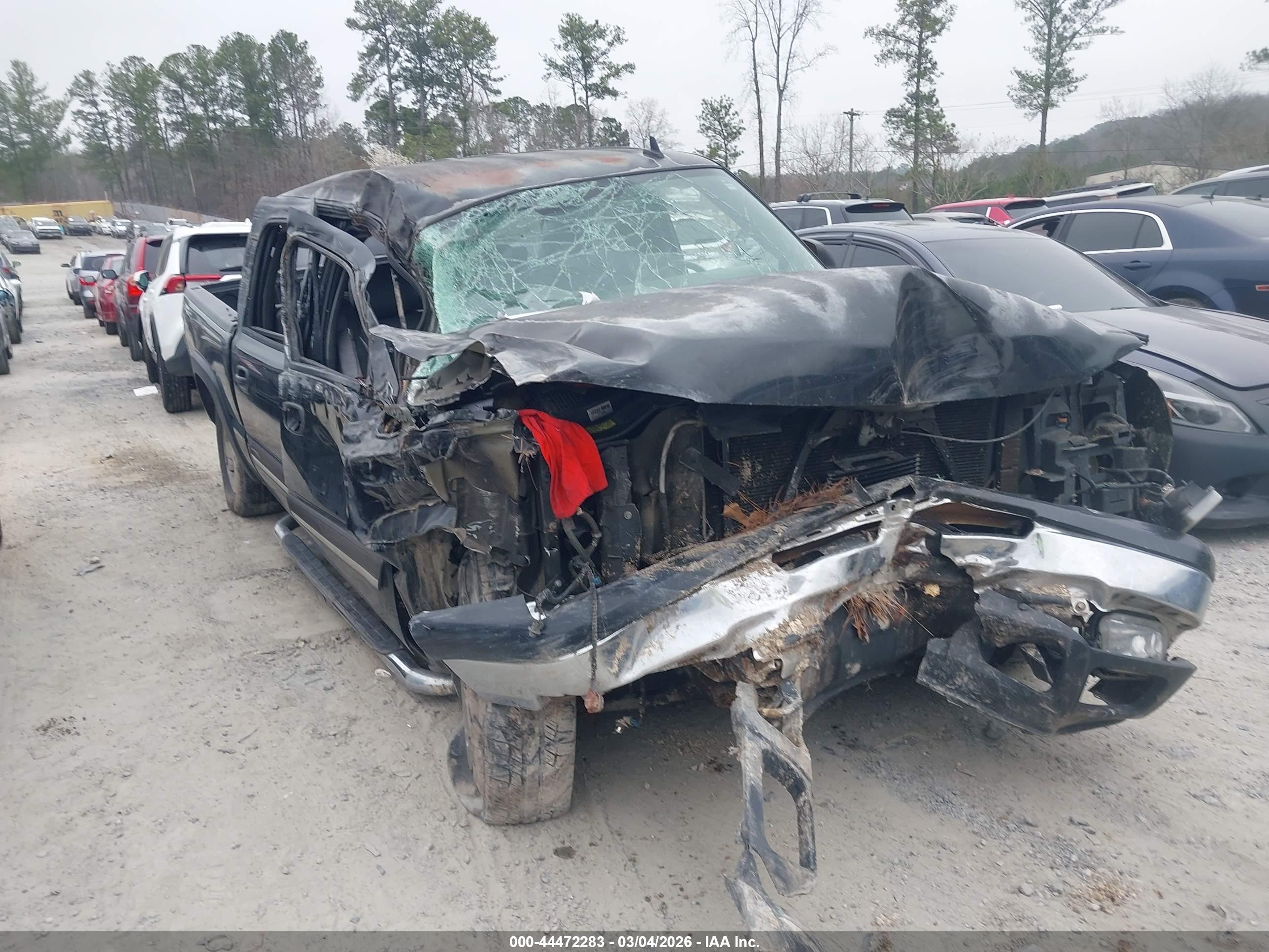 CHEVROLET SILVERADO image 6