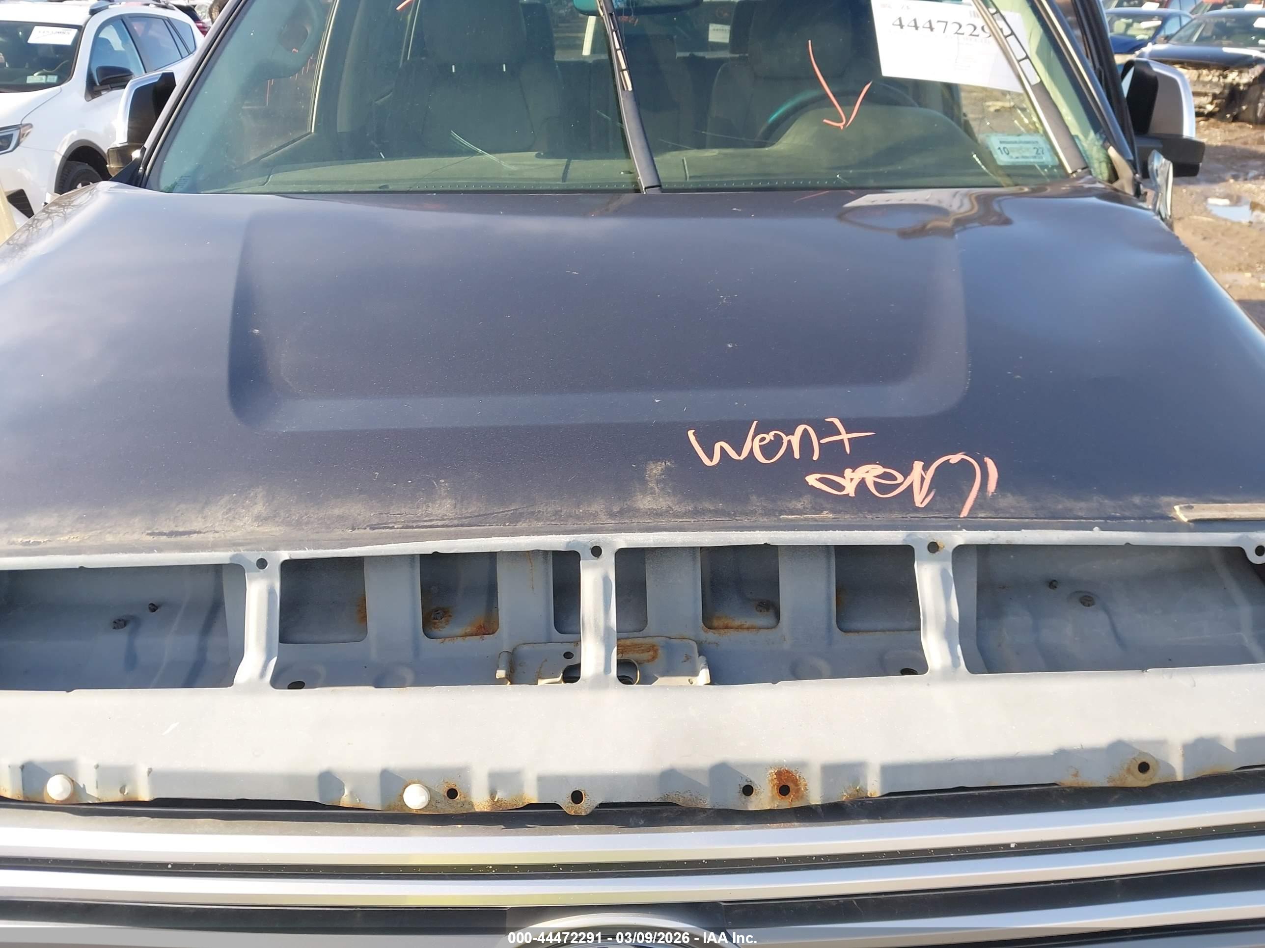 TOYOTA TUNDRA image 10