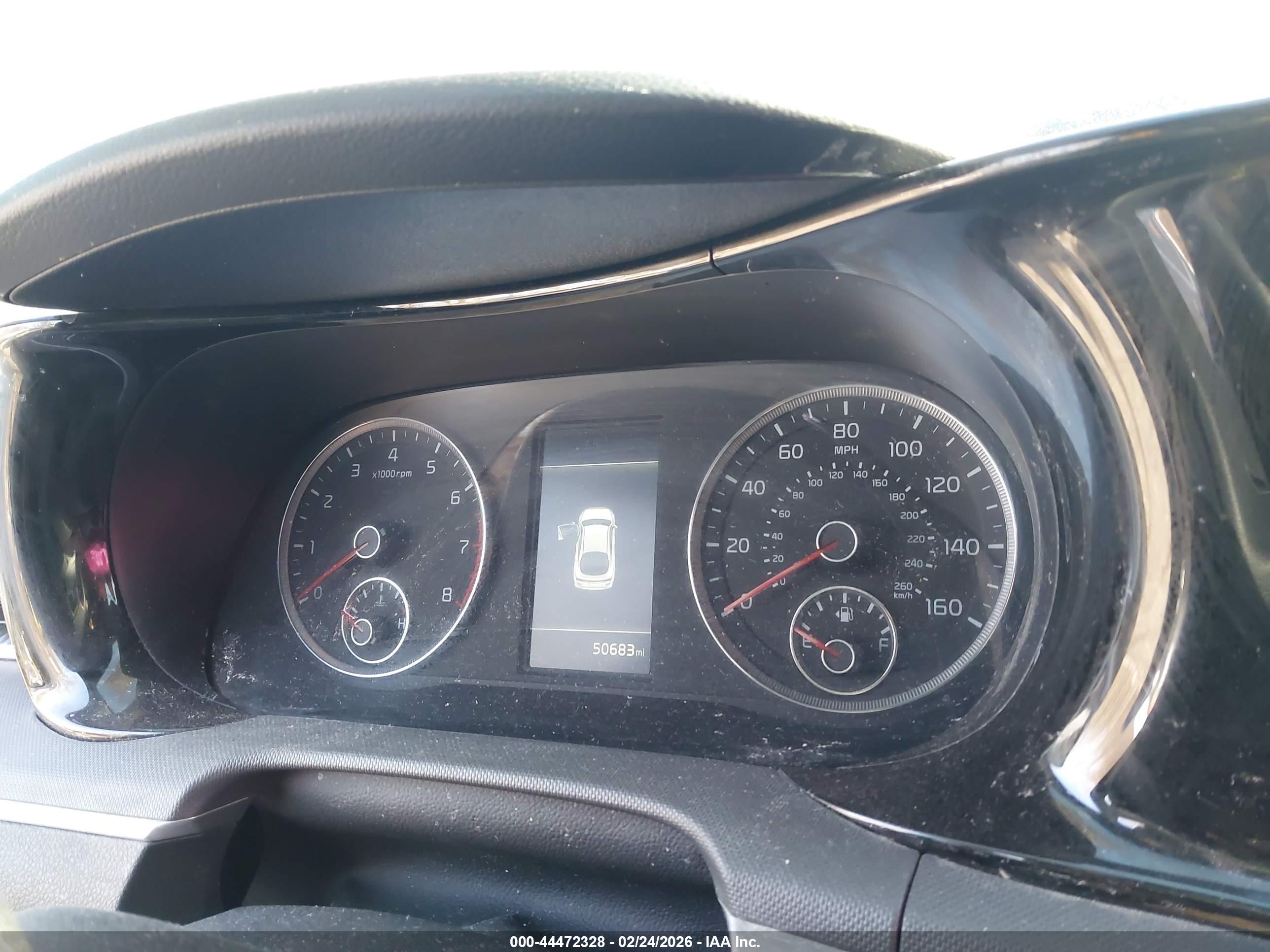 KIA K5 image 7